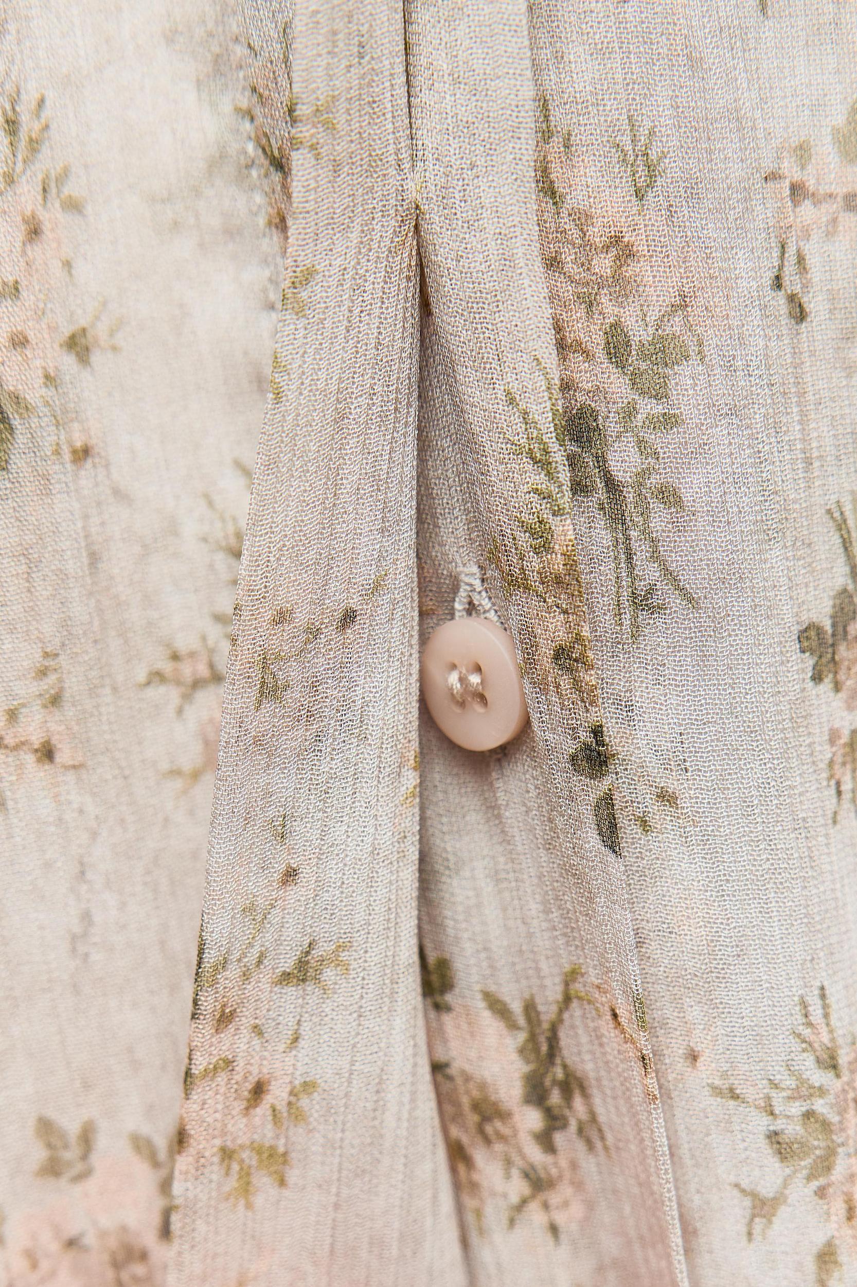 MINI FLOWER PRINT TIED SHIRT ZW COLLECTION Product Image