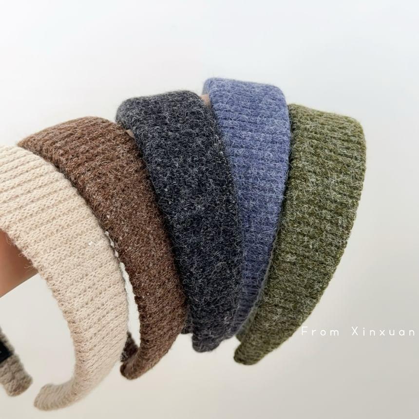 Plain Knitted Headband Product Image
