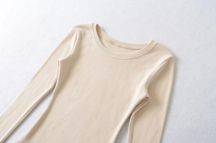 Long-Sleeve Crewneck Plain Tee Product Image