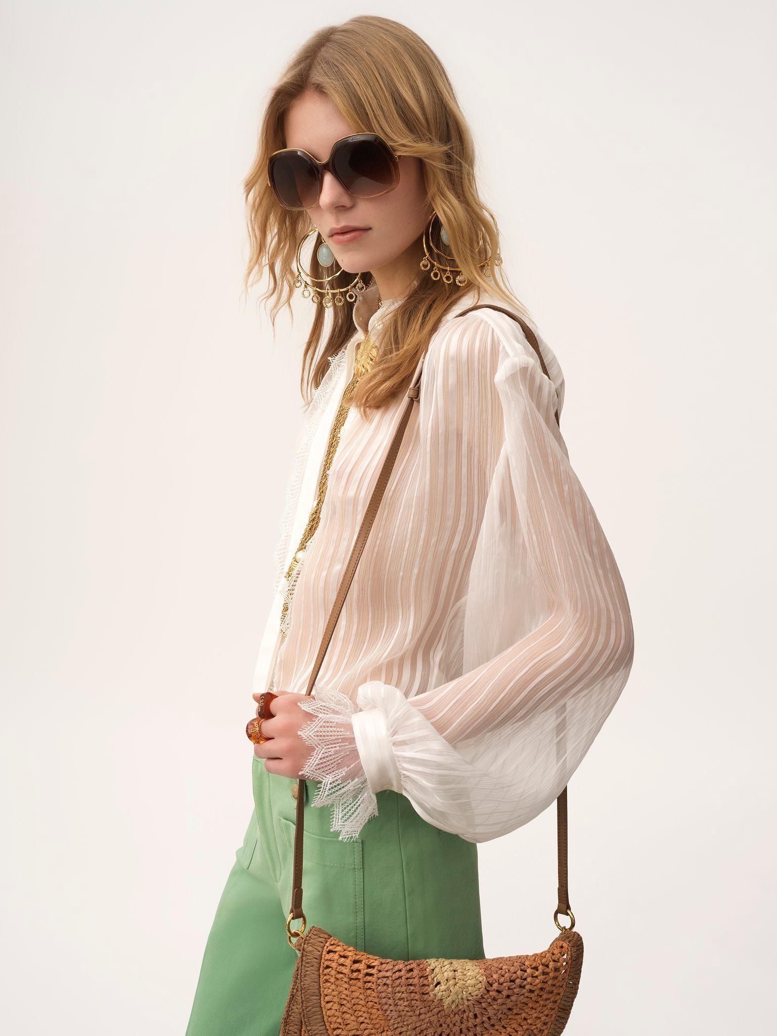 Gathered blouse in silk mousseline & lace Product Image