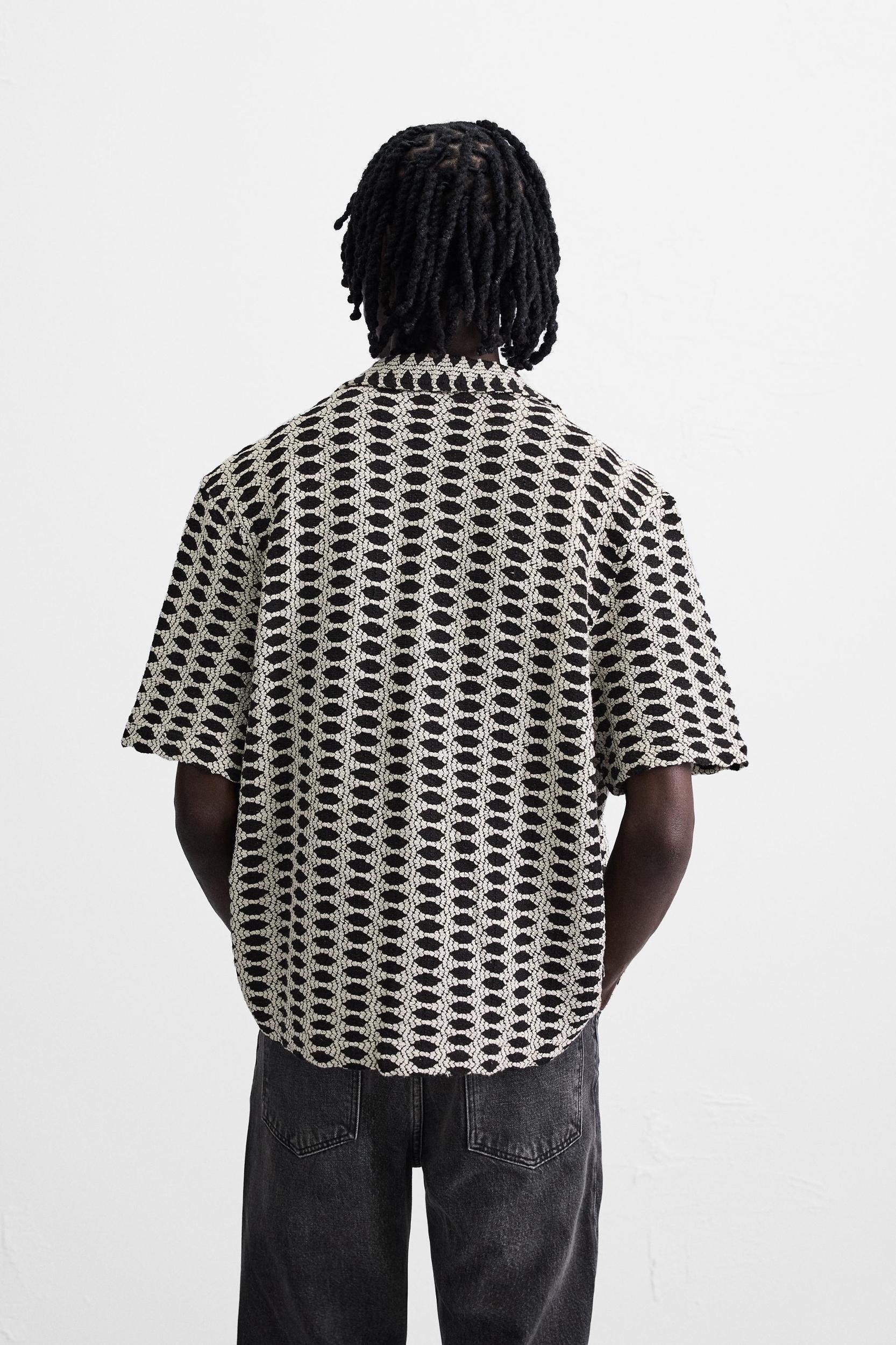 CONTRAST JACQUARD SHIRT Product Image