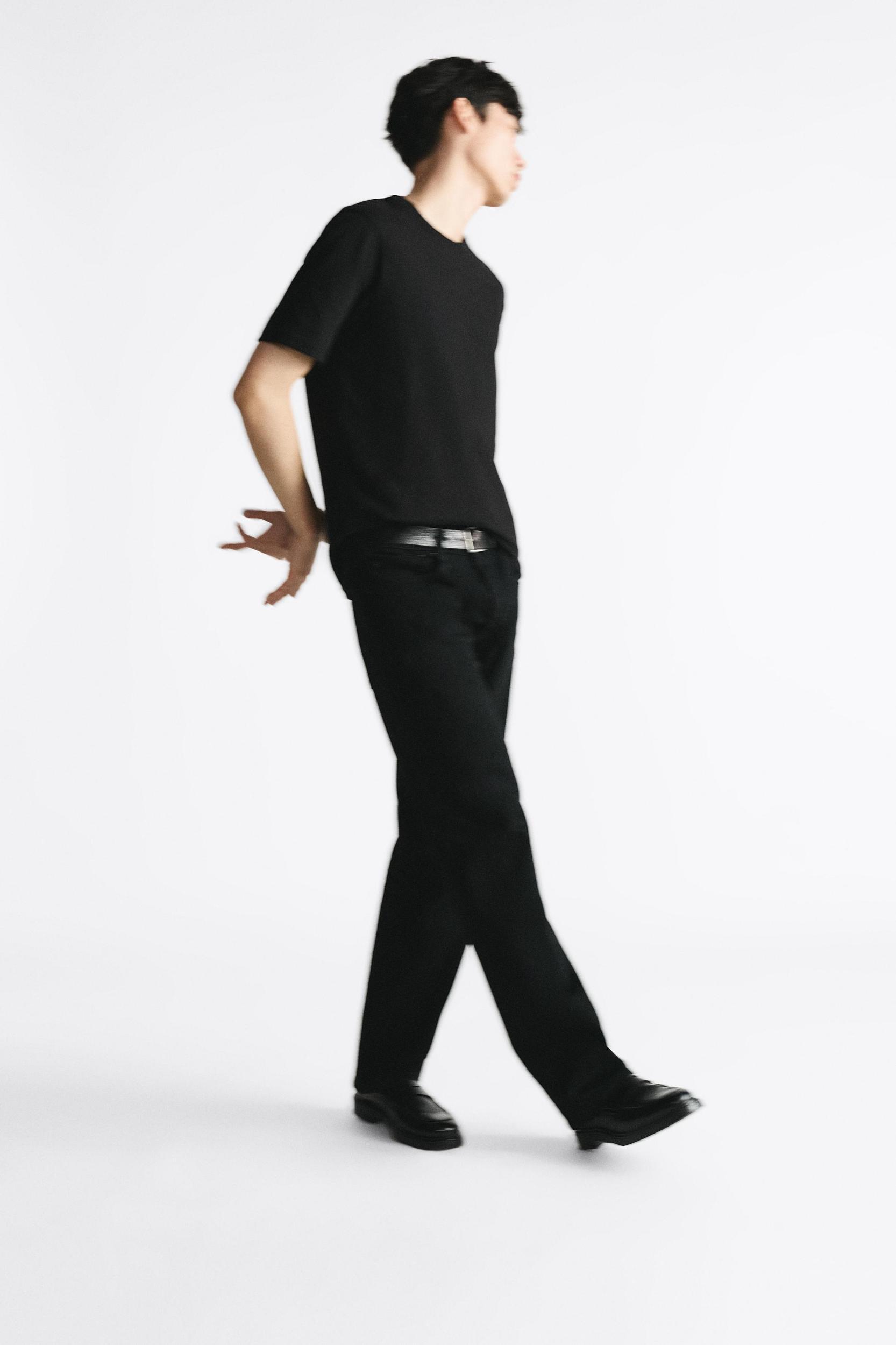 SHORT SLEEVE HEAVYWEIGHT T-SHIRT Product Image