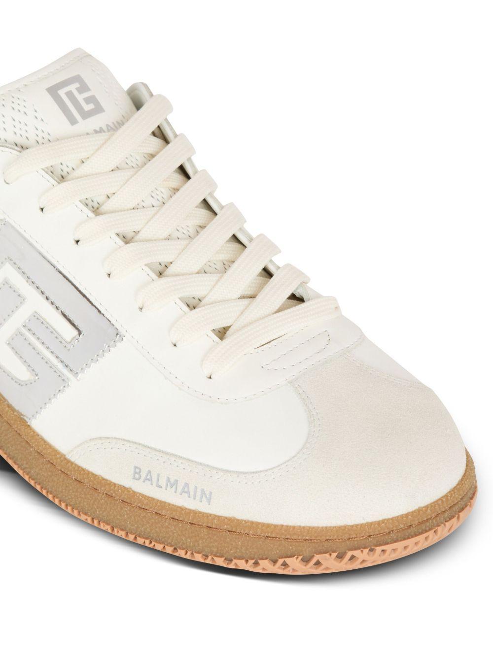 Swan sneakers Product Image