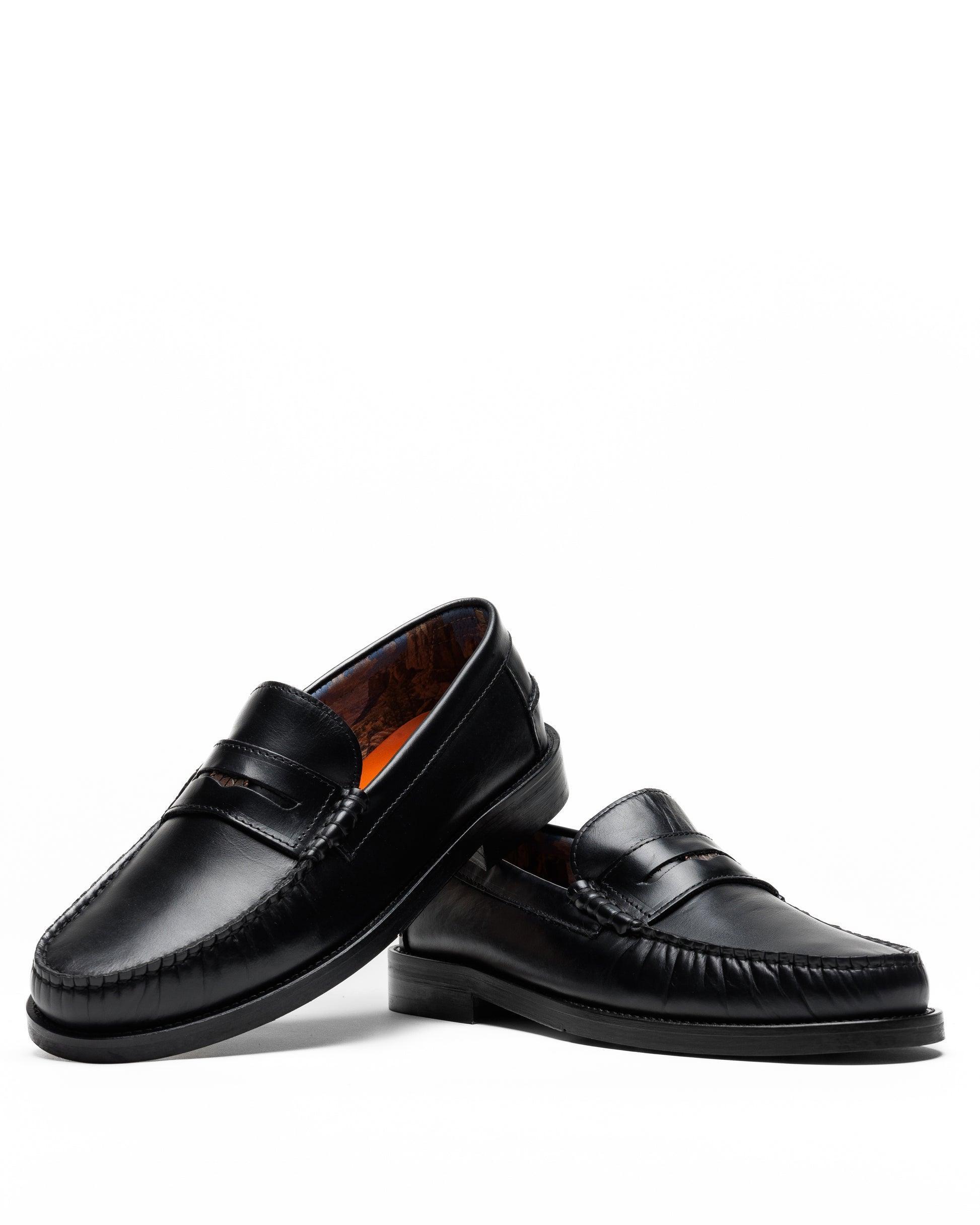 Riviera Black Leather Product Image