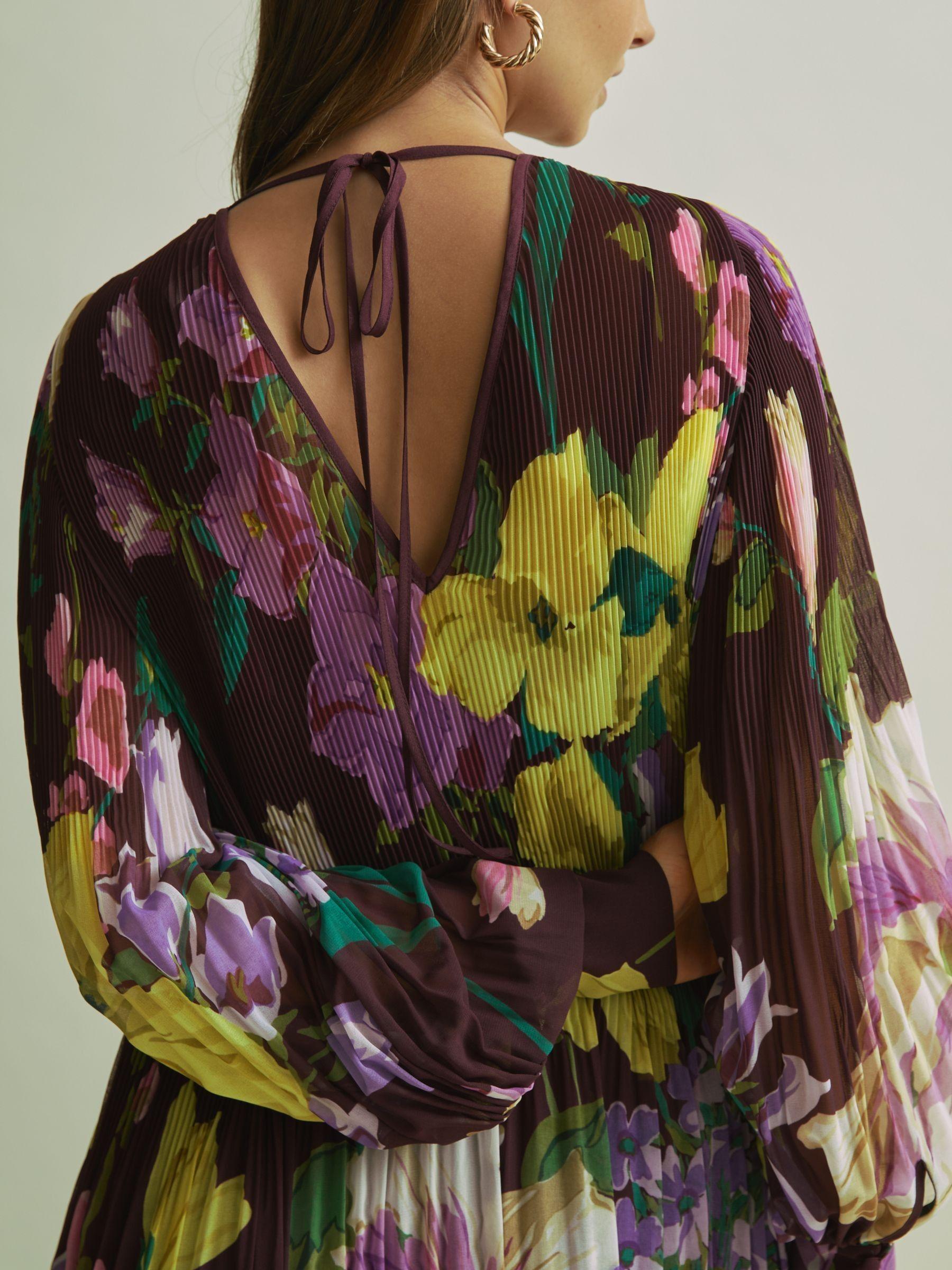 Florere Pleated Blouson Sleeve Midi Dress in Purple Product Image