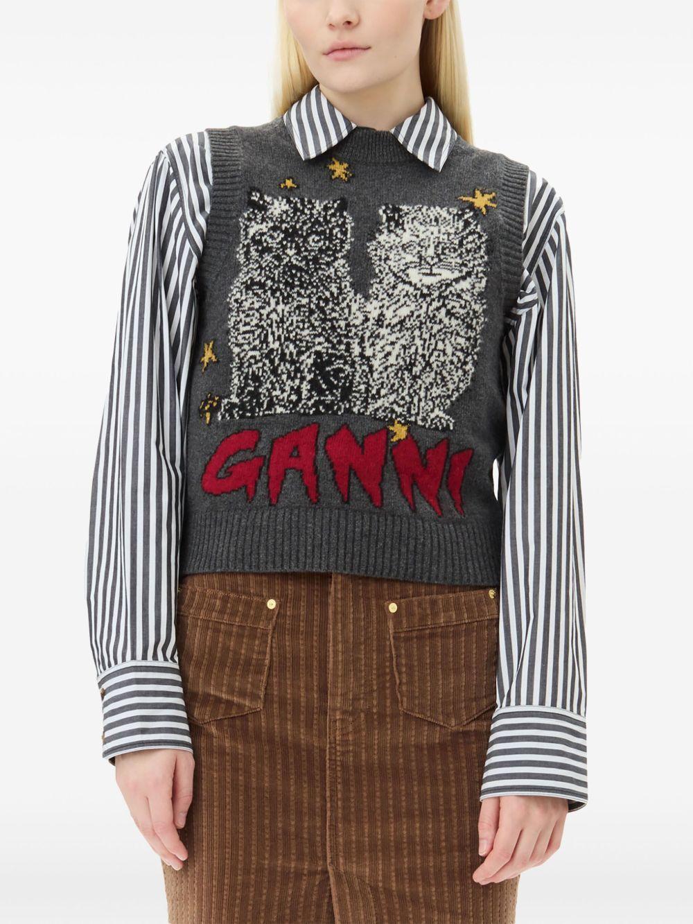 embroidered sleeveless vest Product Image