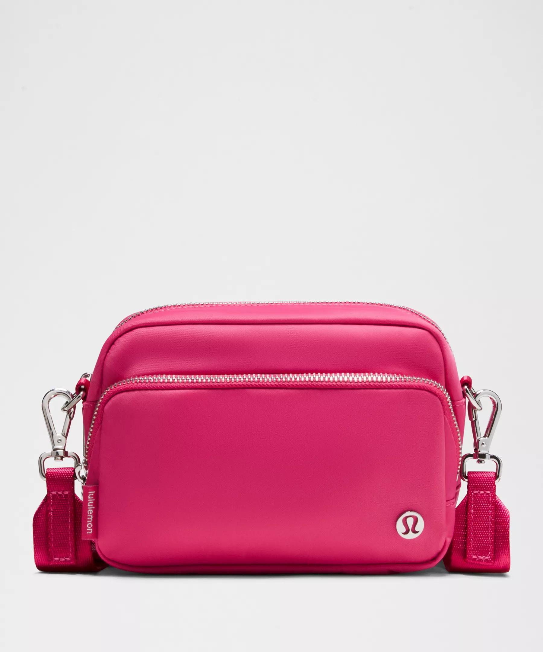 Everywhere Crossbody Bag 2L *Metal Hardware Product Image