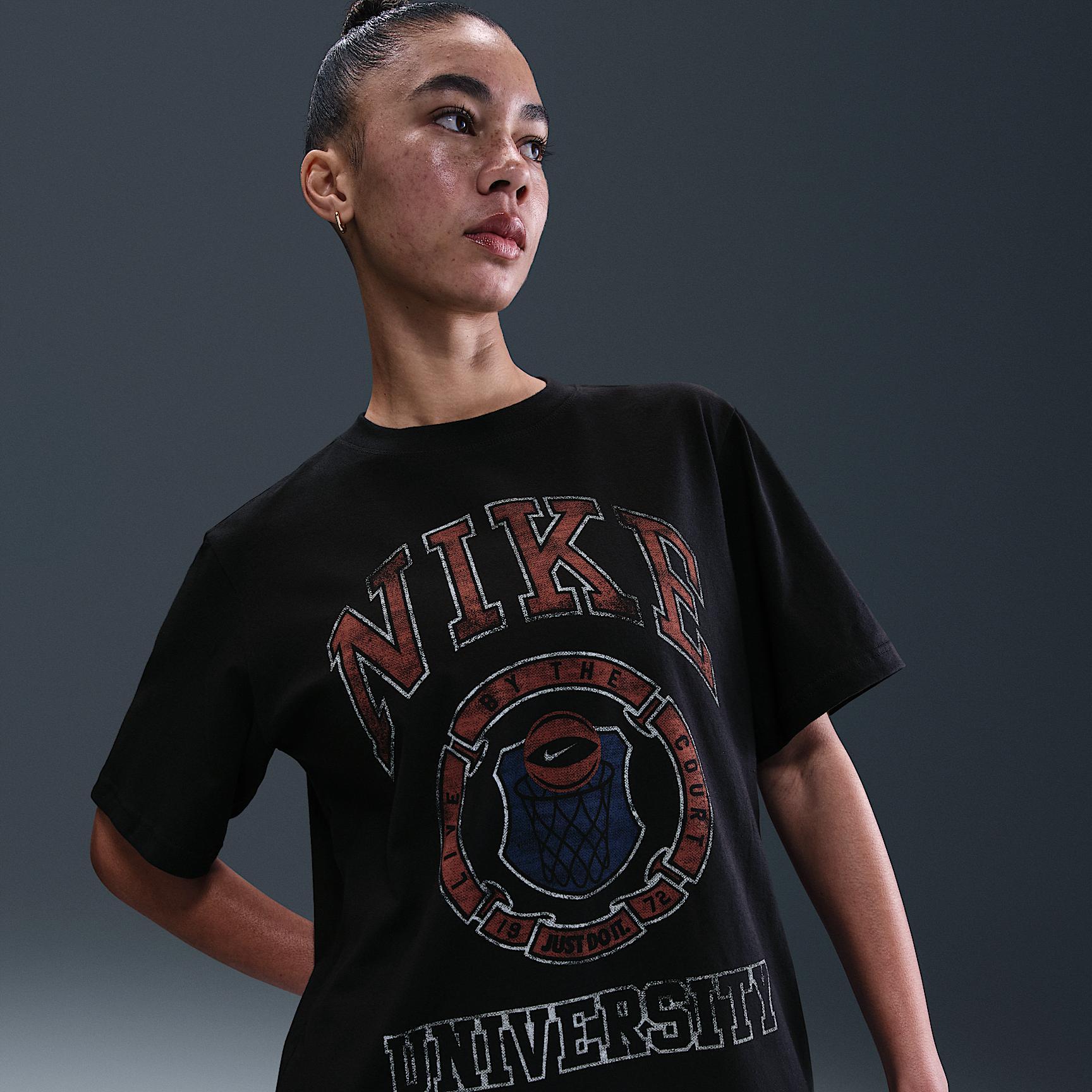 Nike Essential Women's T-Shirt Product Image