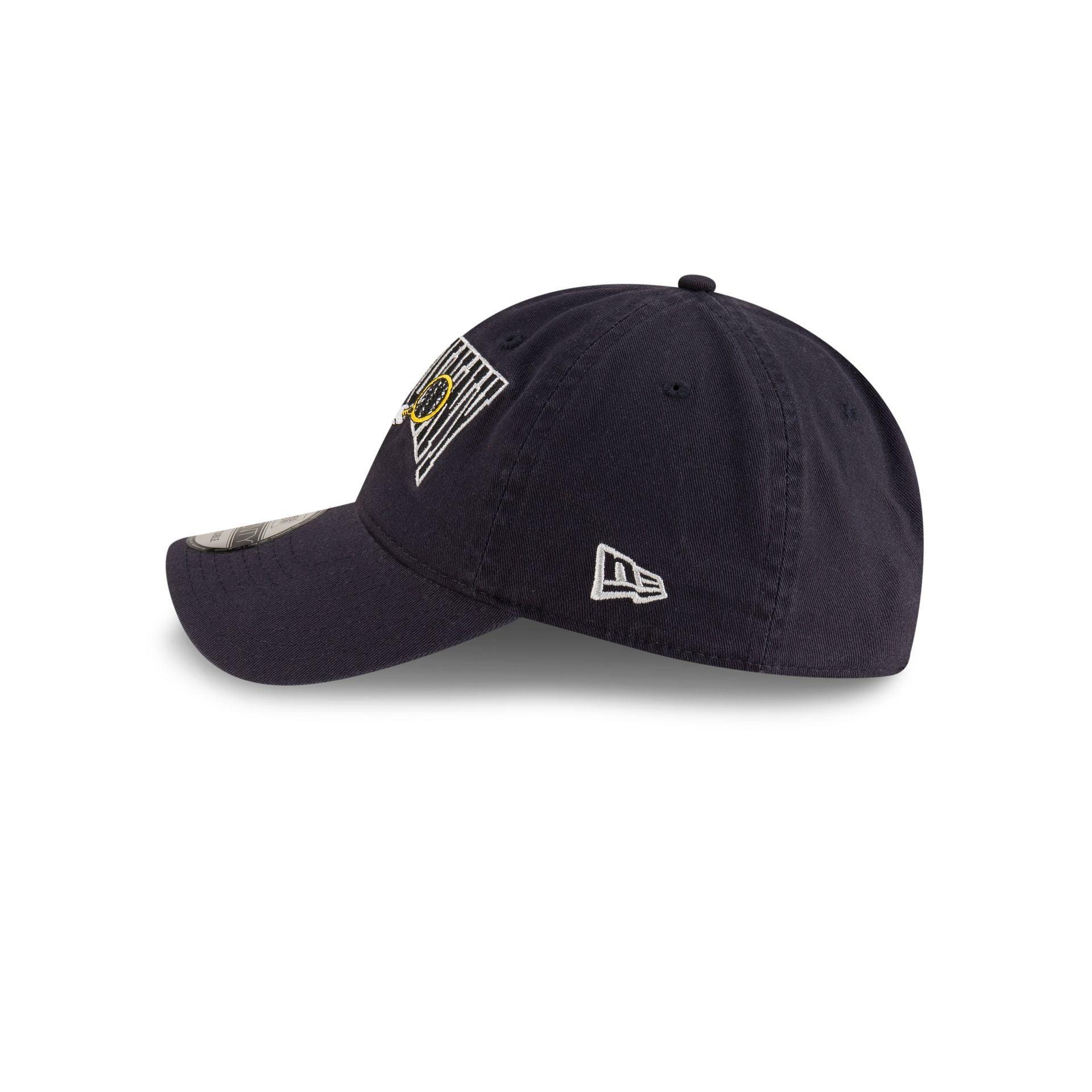 Looney Tunes Washed Bugs Bunny 9TWENTY Adjustable Hat Male Product Image