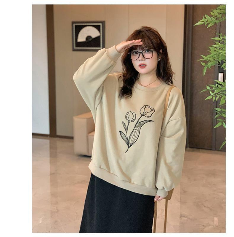 Plus Size Round Neck Drop Shoulder Floral Print Sweatshirt Product Image