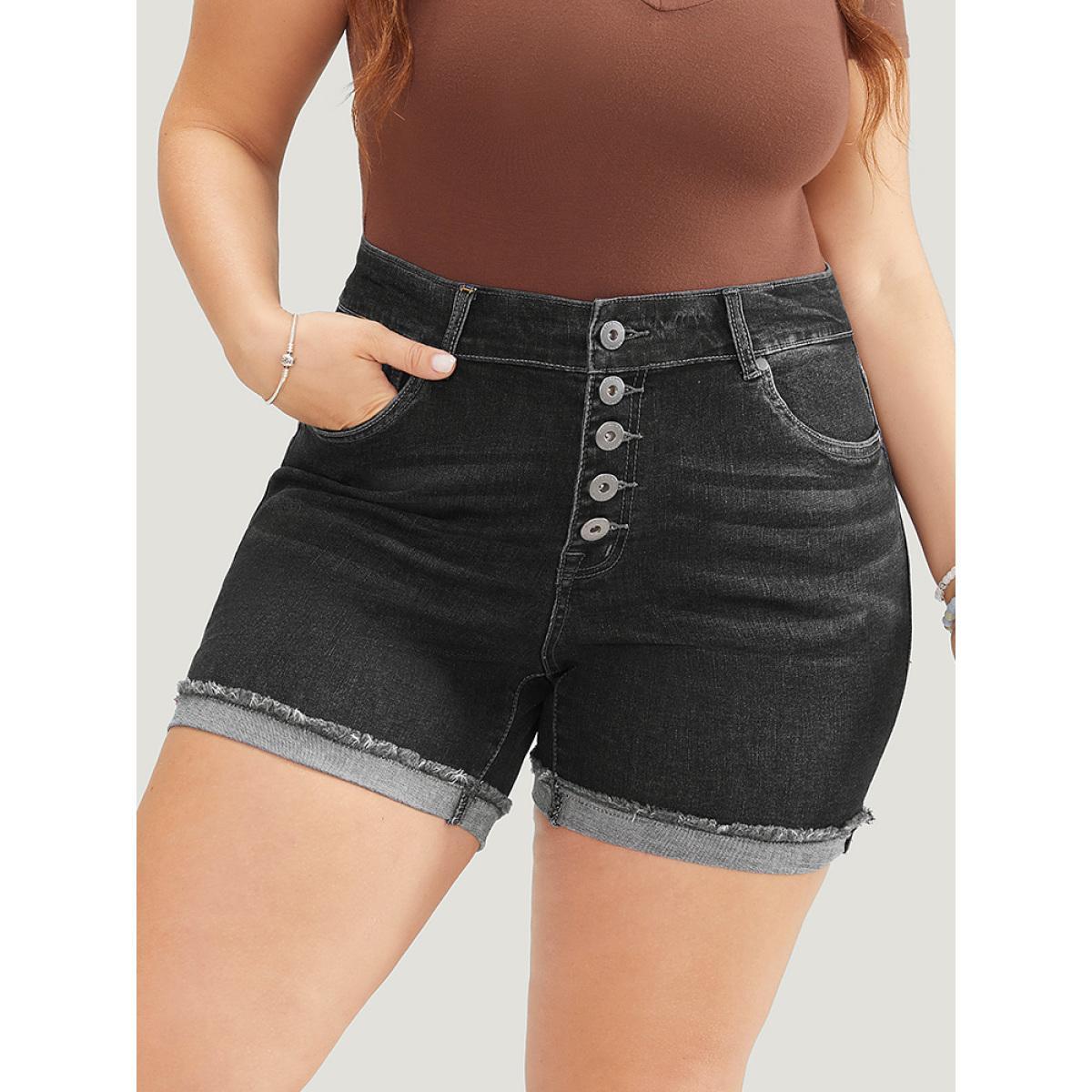 Plus Size Skinny Very Stretchy Dark Wash Single Breasted Denim Shorts Women DarkGray High stretch Dailywear Pocket Casual Denim Shorts BloomChic 10/M Product Image