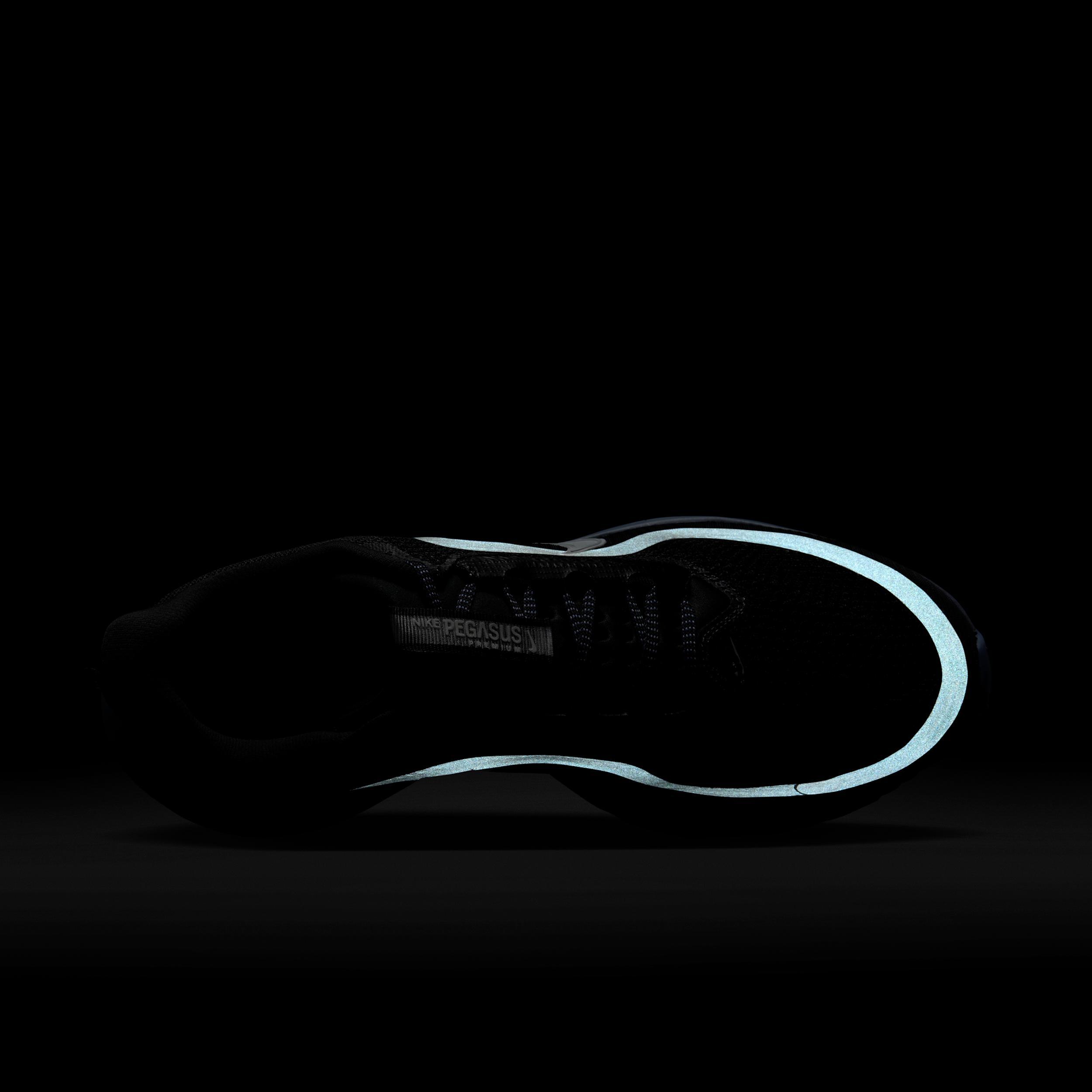 Nike Men's Pegasus Premium Road Running Shoes Product Image