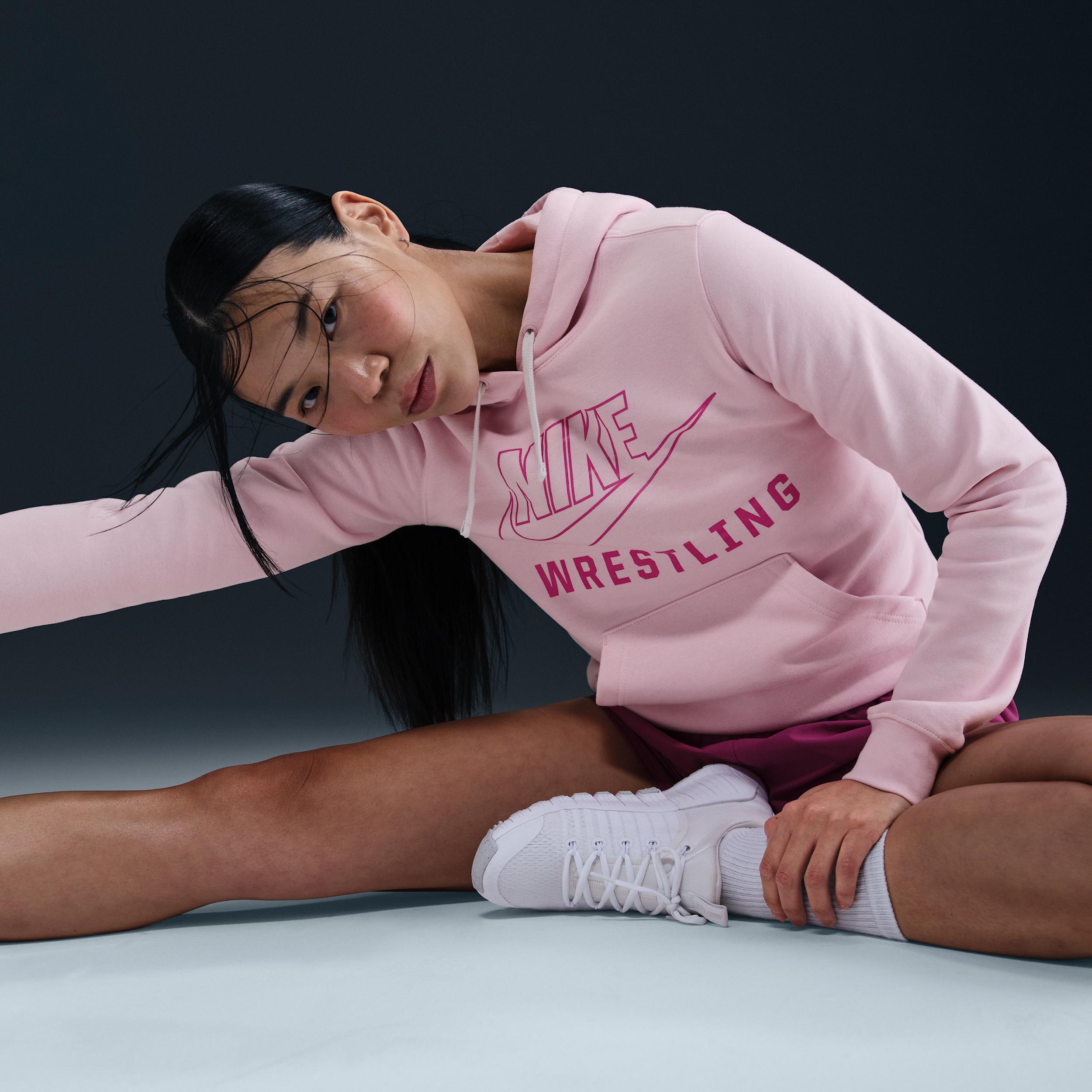 Nike Women's Wrestling Pullover Hoodie Product Image