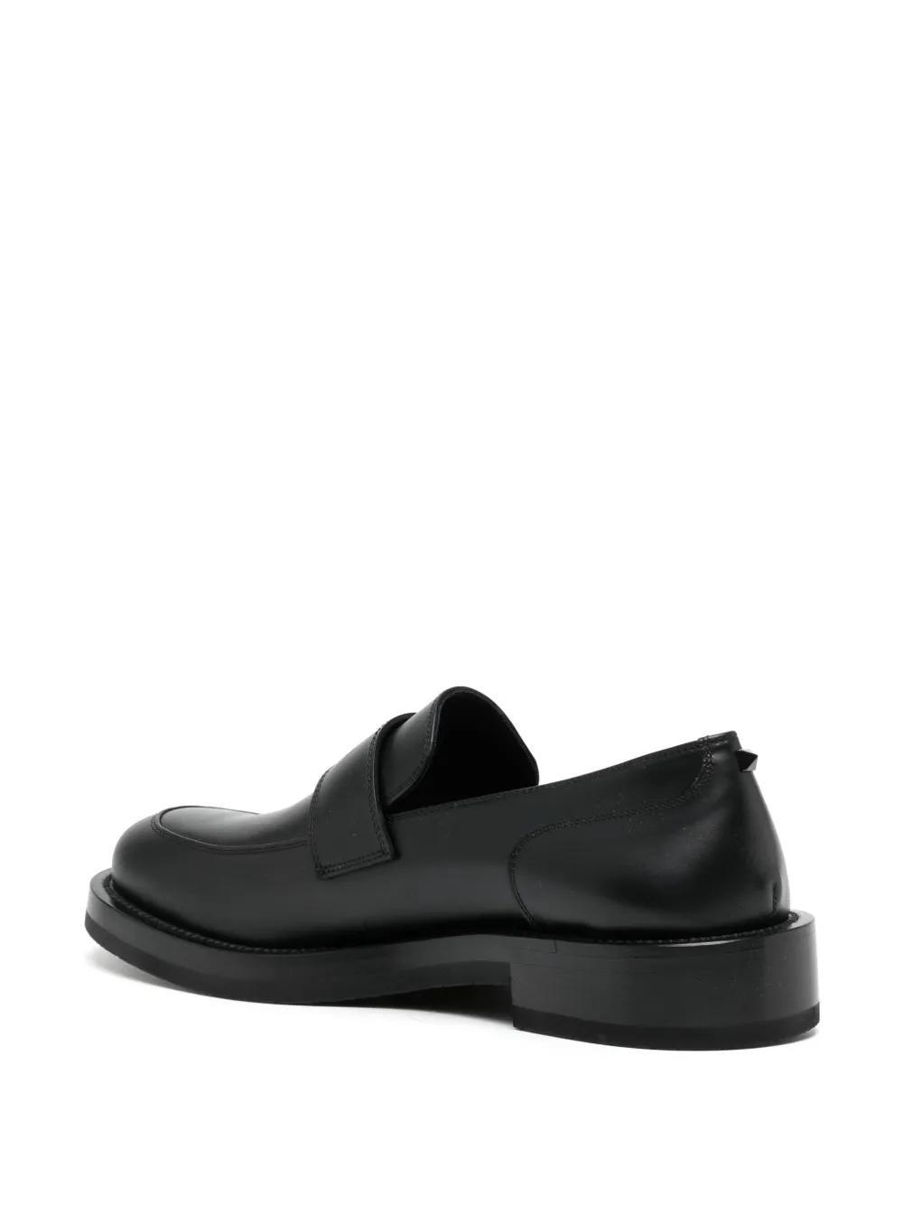 logo-debossed leather loafers Product Image