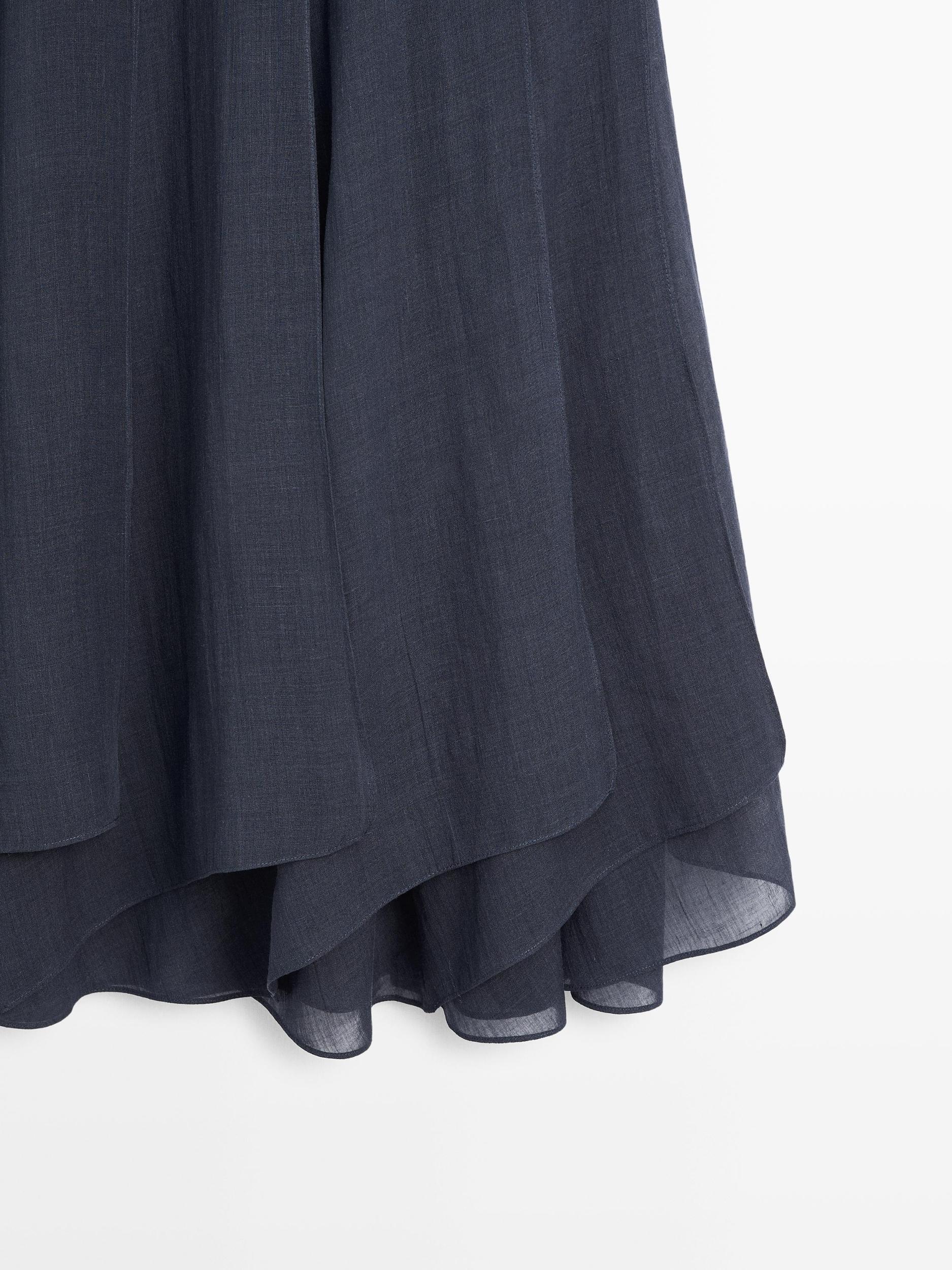 Long flowing skirt with ruffles Product Image