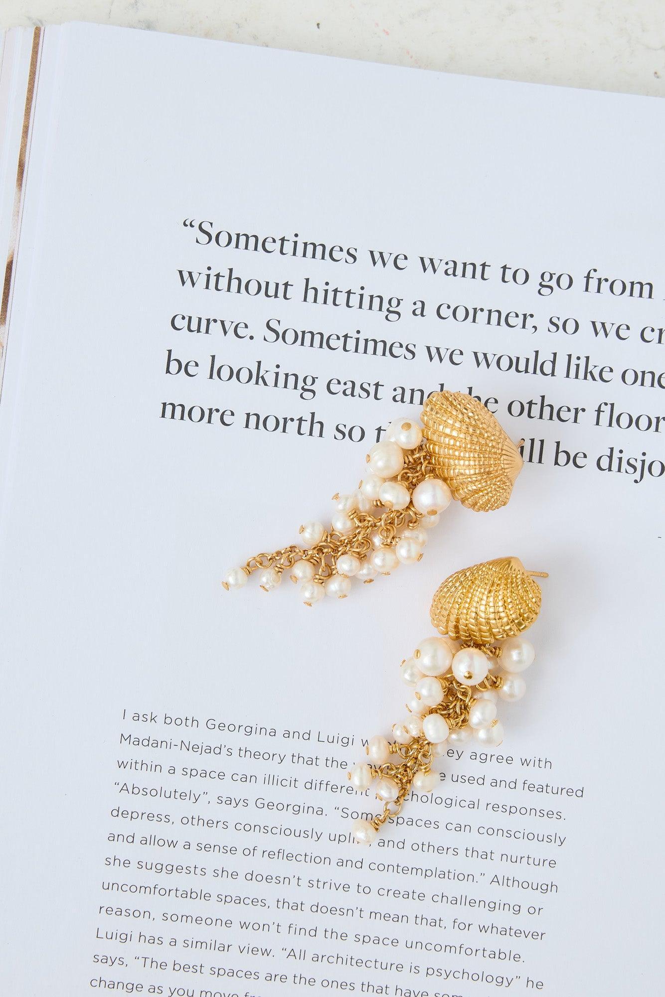 18k Gold Plated Seashell Cove Earrings Gold Product Image