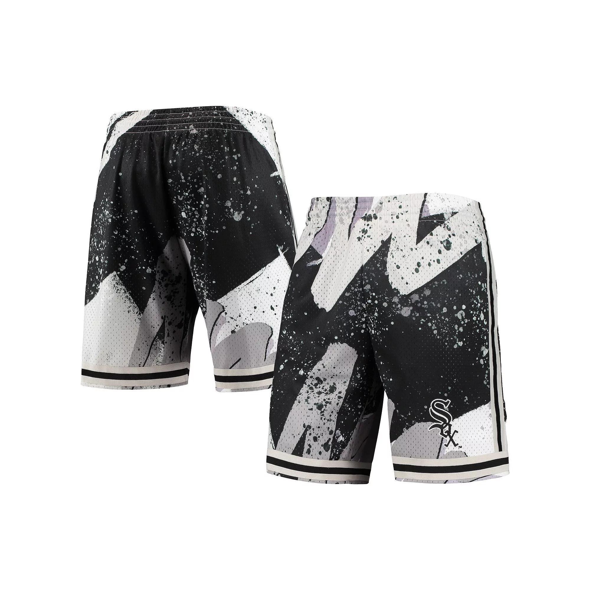 Men's Mitchell & Ness Black Chicago White Sox Hyper Hoops Shorts, Size: Large Product Image