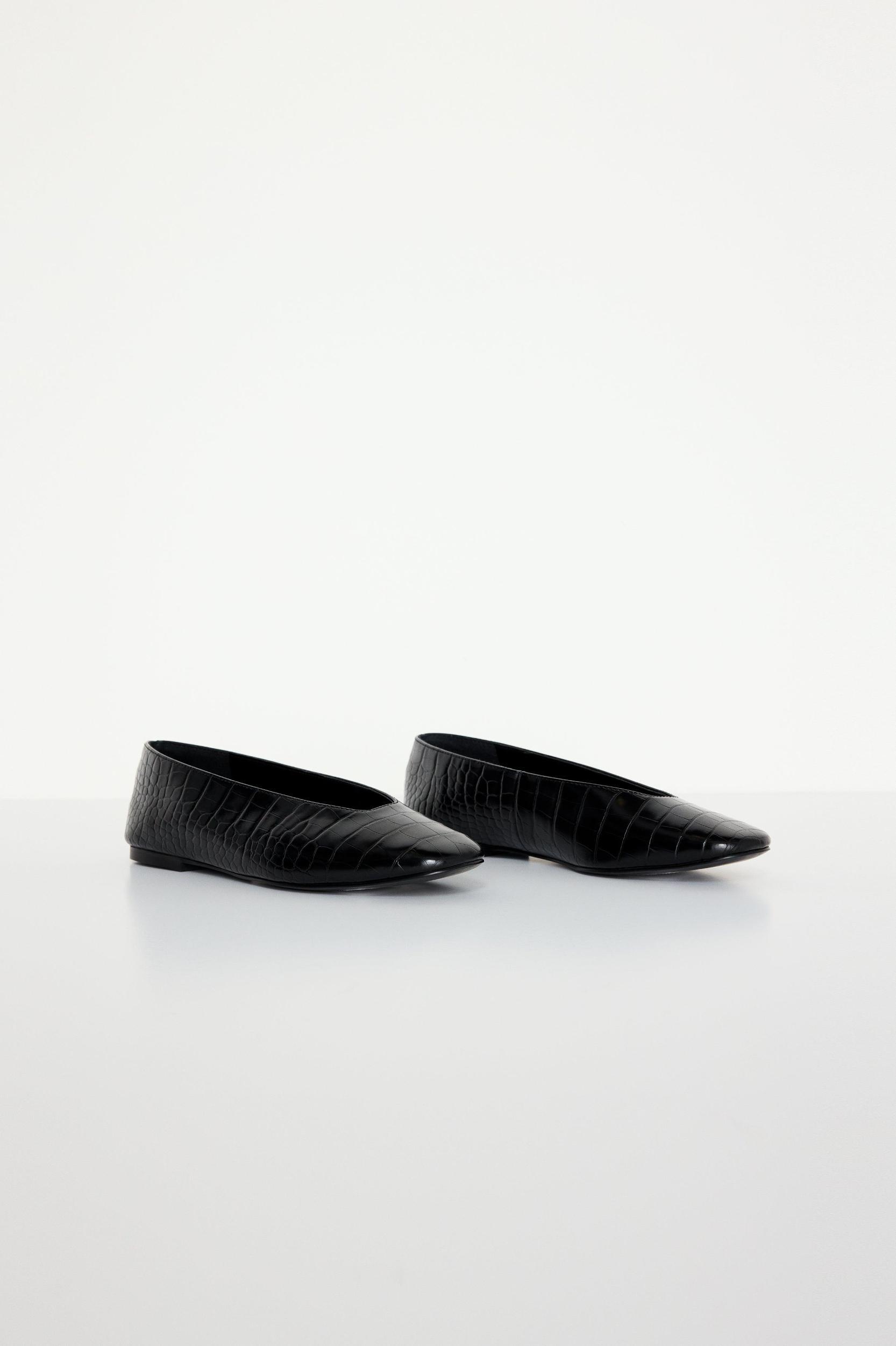 CROCODILE BALLET FLATS | BLACK001 Product Image