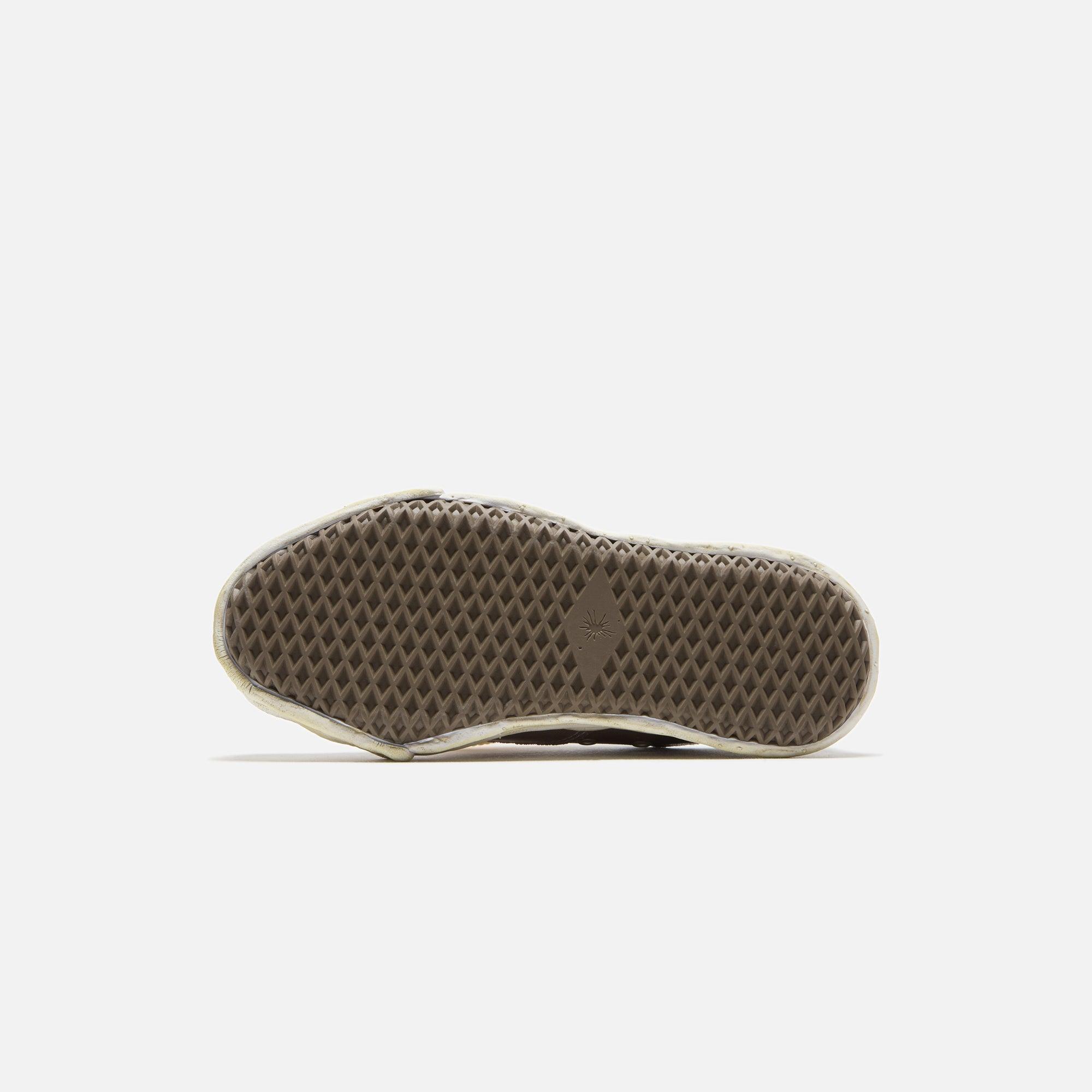 Mihara Yasuhiro Hank Original Sole Low Top - Silicone Coating / Gray Male Product Image