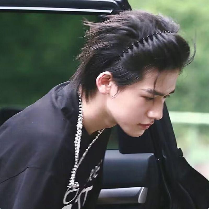 Plain Narrow Hairstyling Headband Product Image