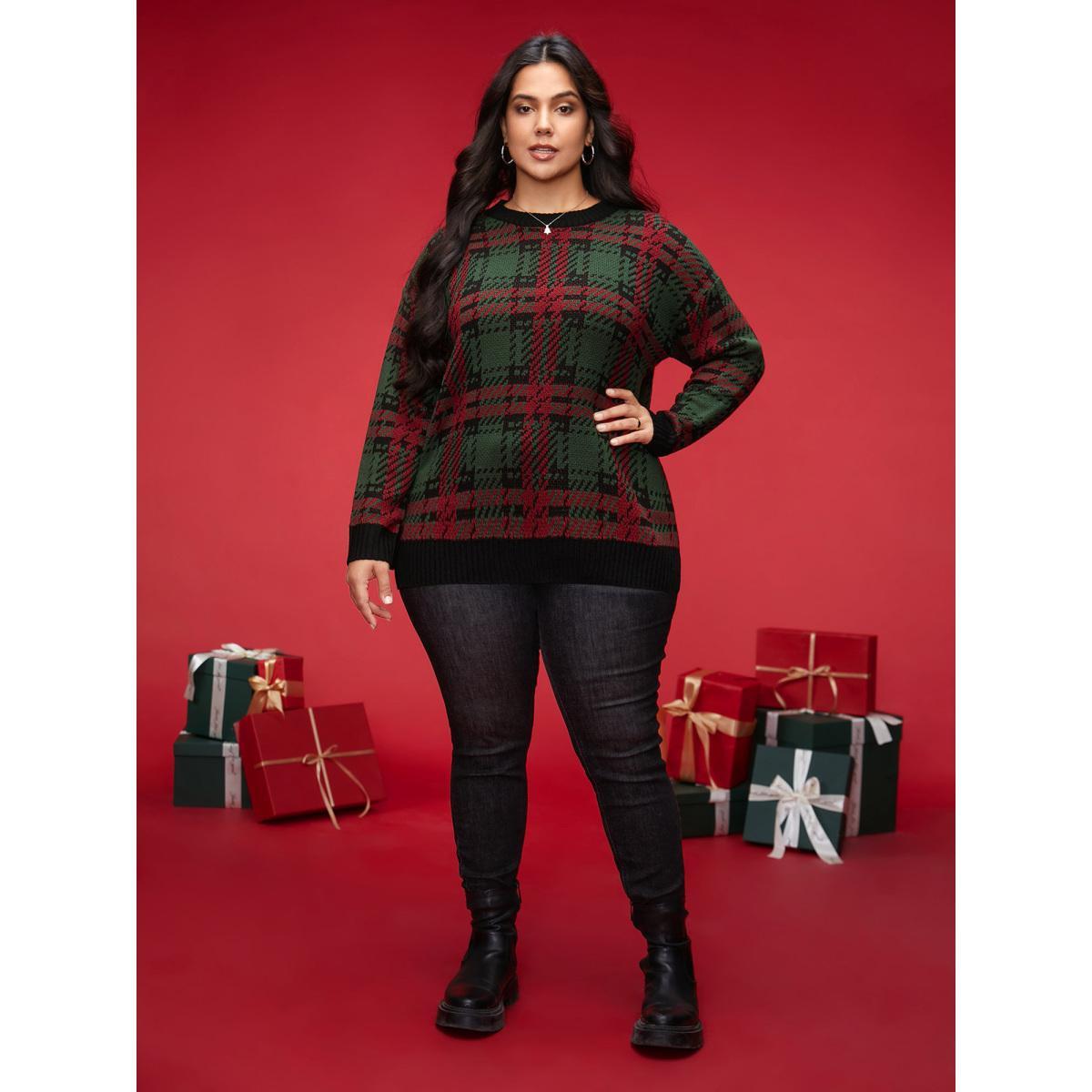 Plus Size Jacquard Plaid Contrast Hemline Pullover DarkGreen Women Casual Loose Long Sleeve Round Neck Everyday Pullovers BloomChic 22-24/3X Product Image