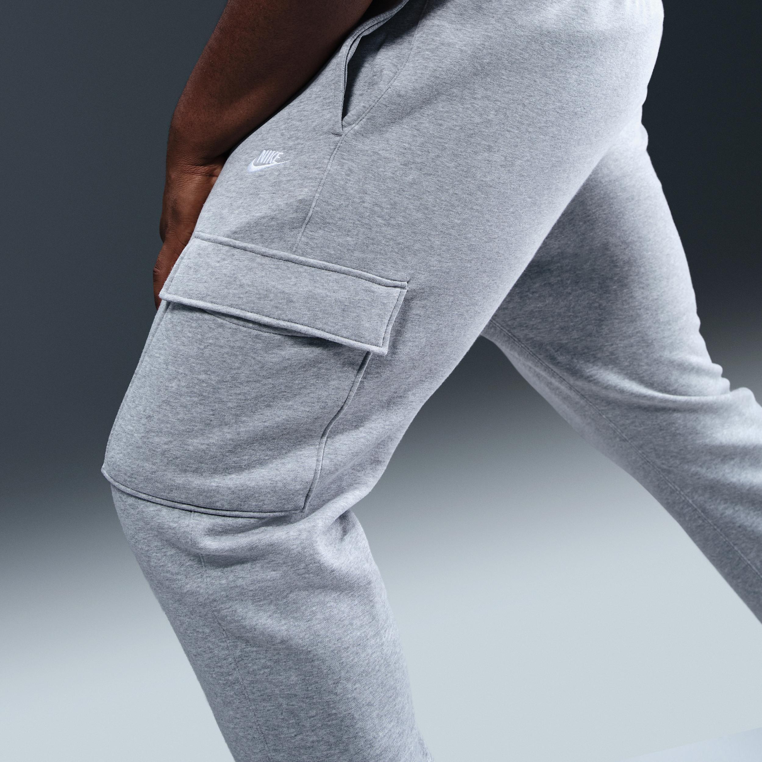 Nike Club Men's Fleece Cargo Pants Product Image