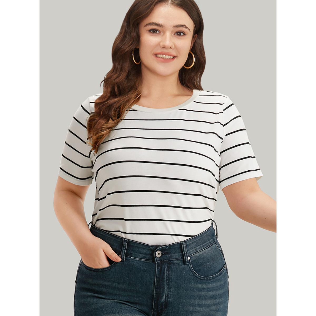 Plus Size Striped Print Round Neck T-shirt White Women Casual Contrast Striped Round Neck Dailywear T-shirts BloomChic 18-20/2X Product Image