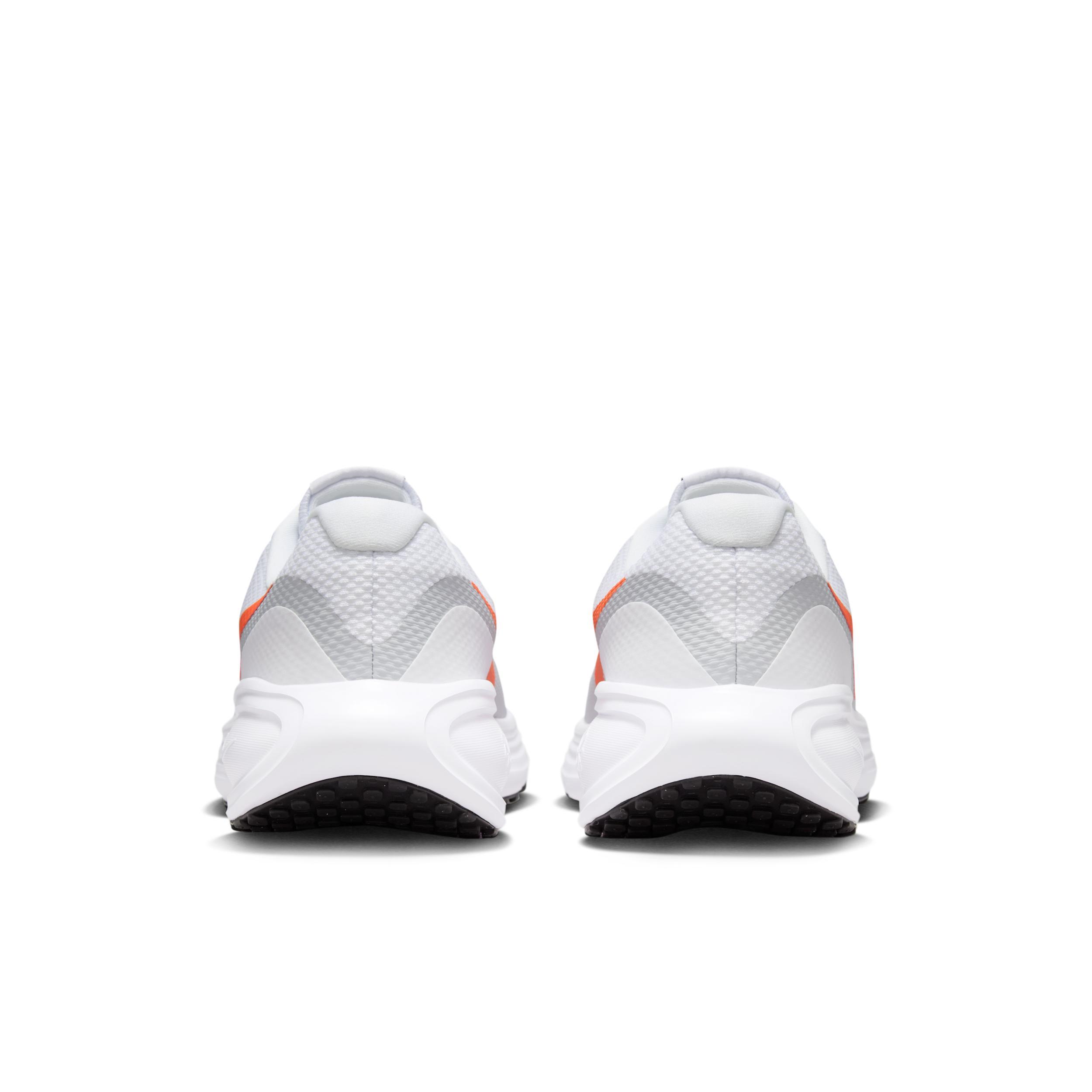 Nike Men's Revolution 8 Road Running Shoes Product Image