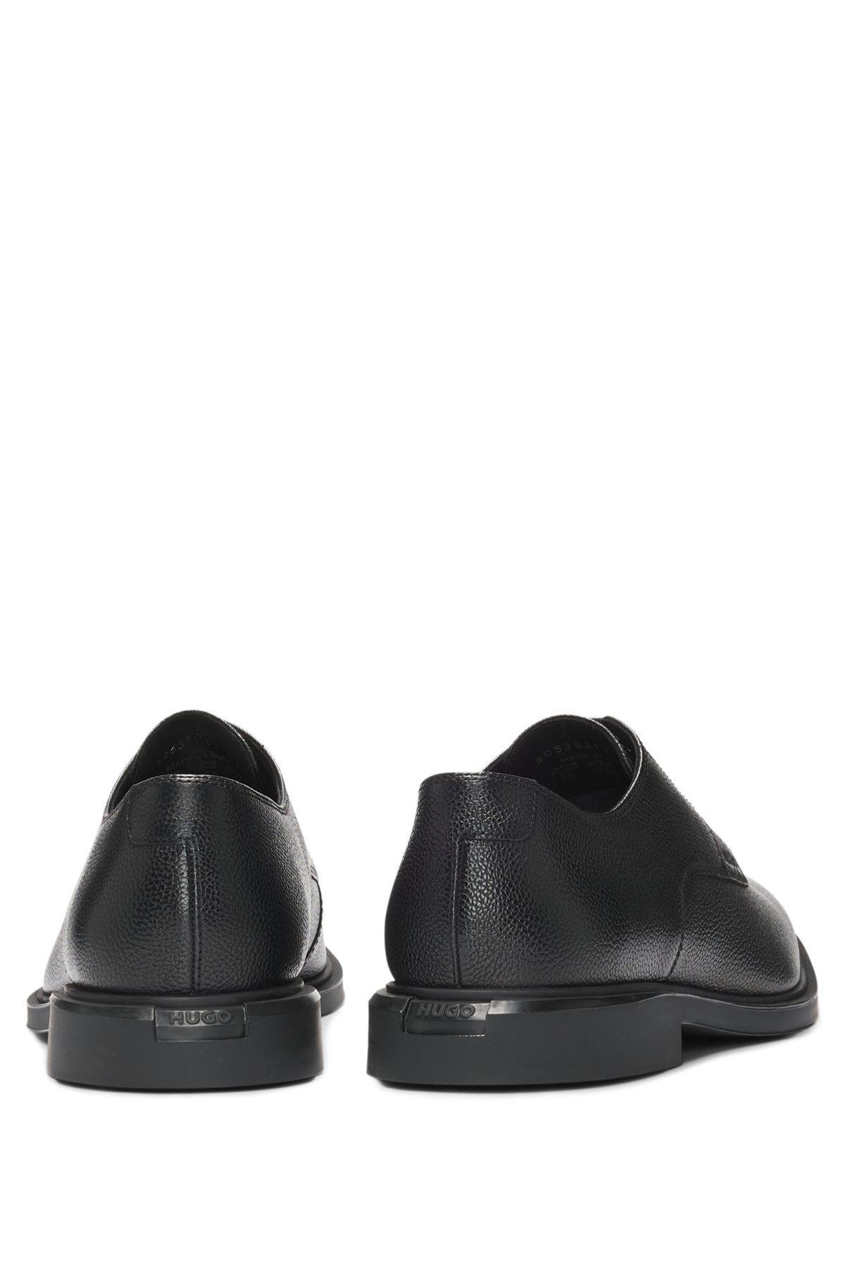 Derby shoes in grained leather Product Image