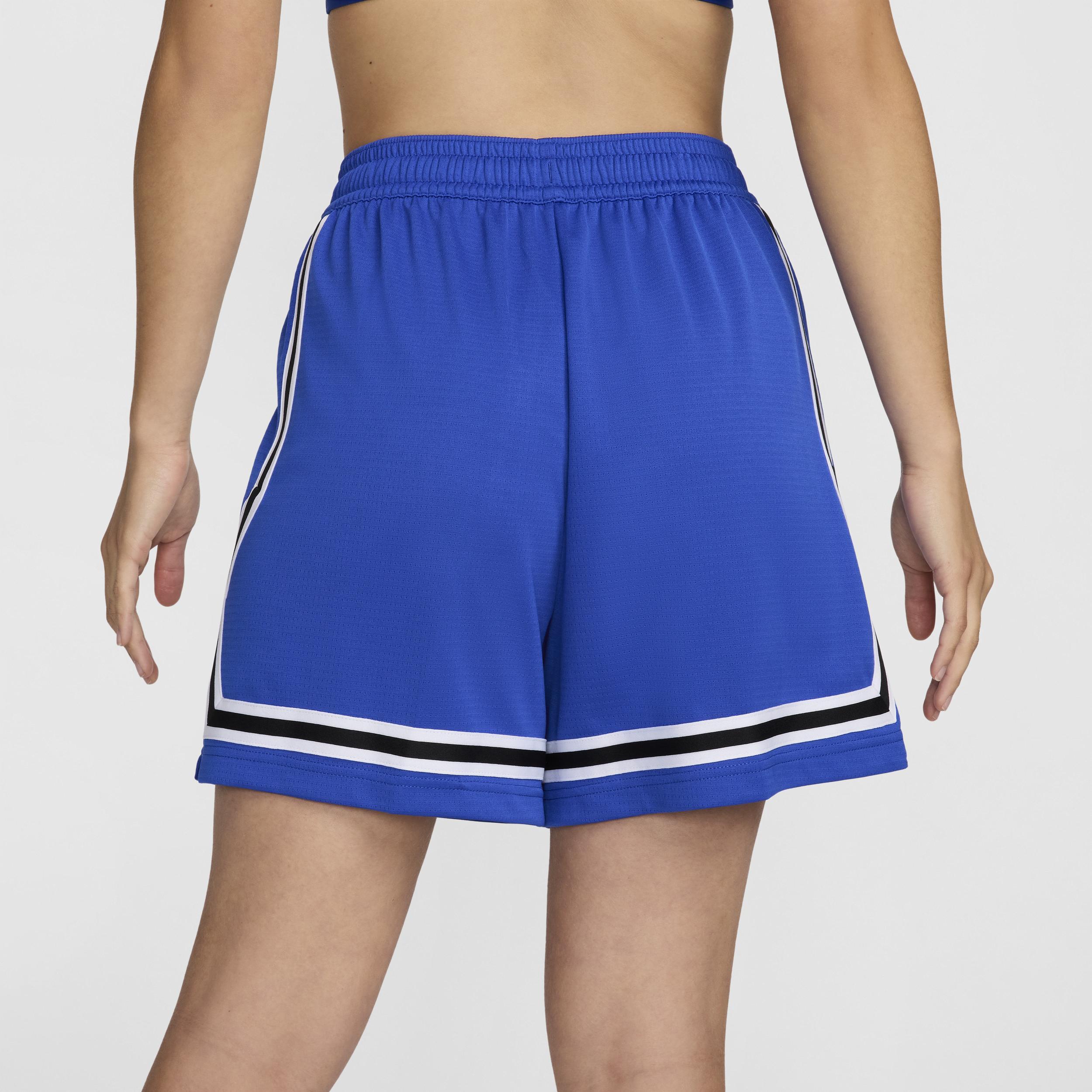 Nike Women's Crossover Dri-FIT 5" Basketball Shorts Product Image
