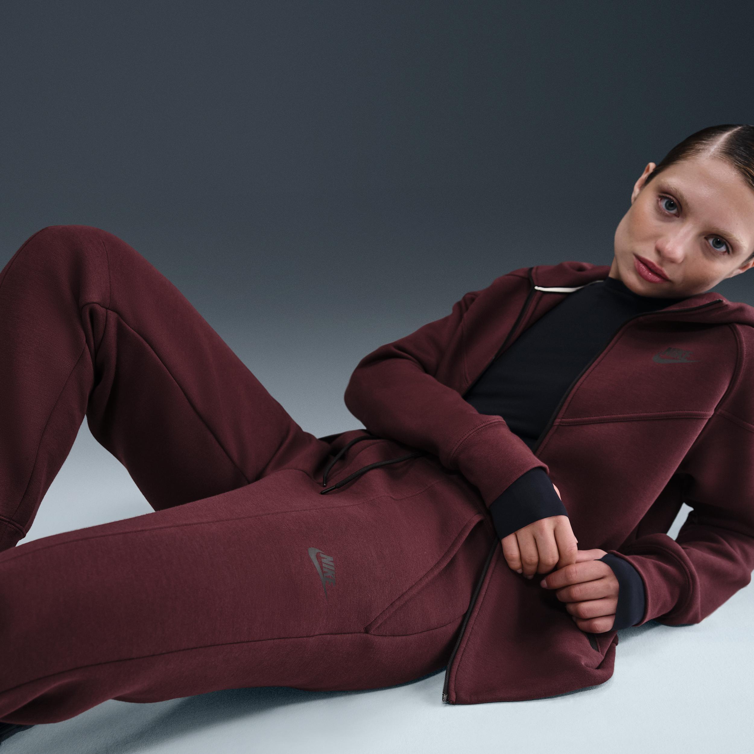 Women's Nike Sportswear Tech Fleece Mid-Rise Jogger Pants Product Image