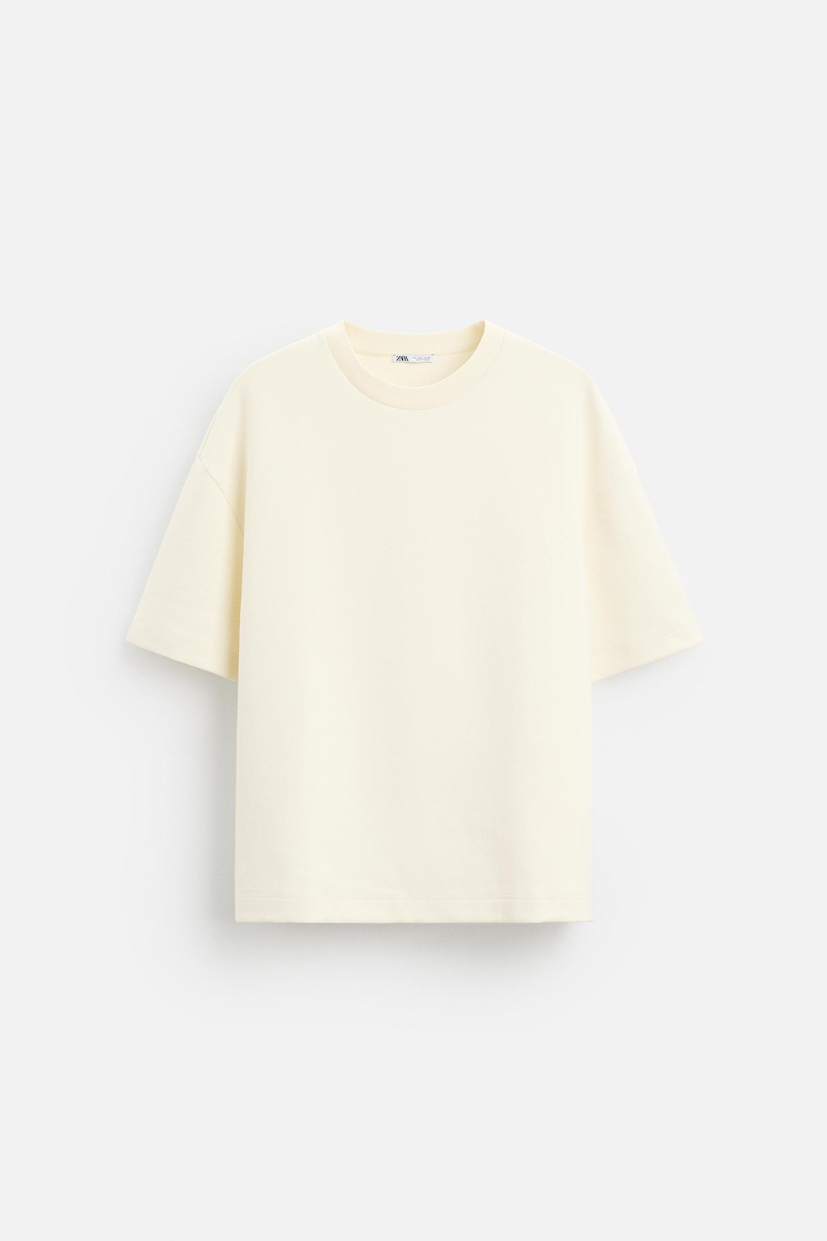 EMBOSSED PRINT T-SHIRT Product Image