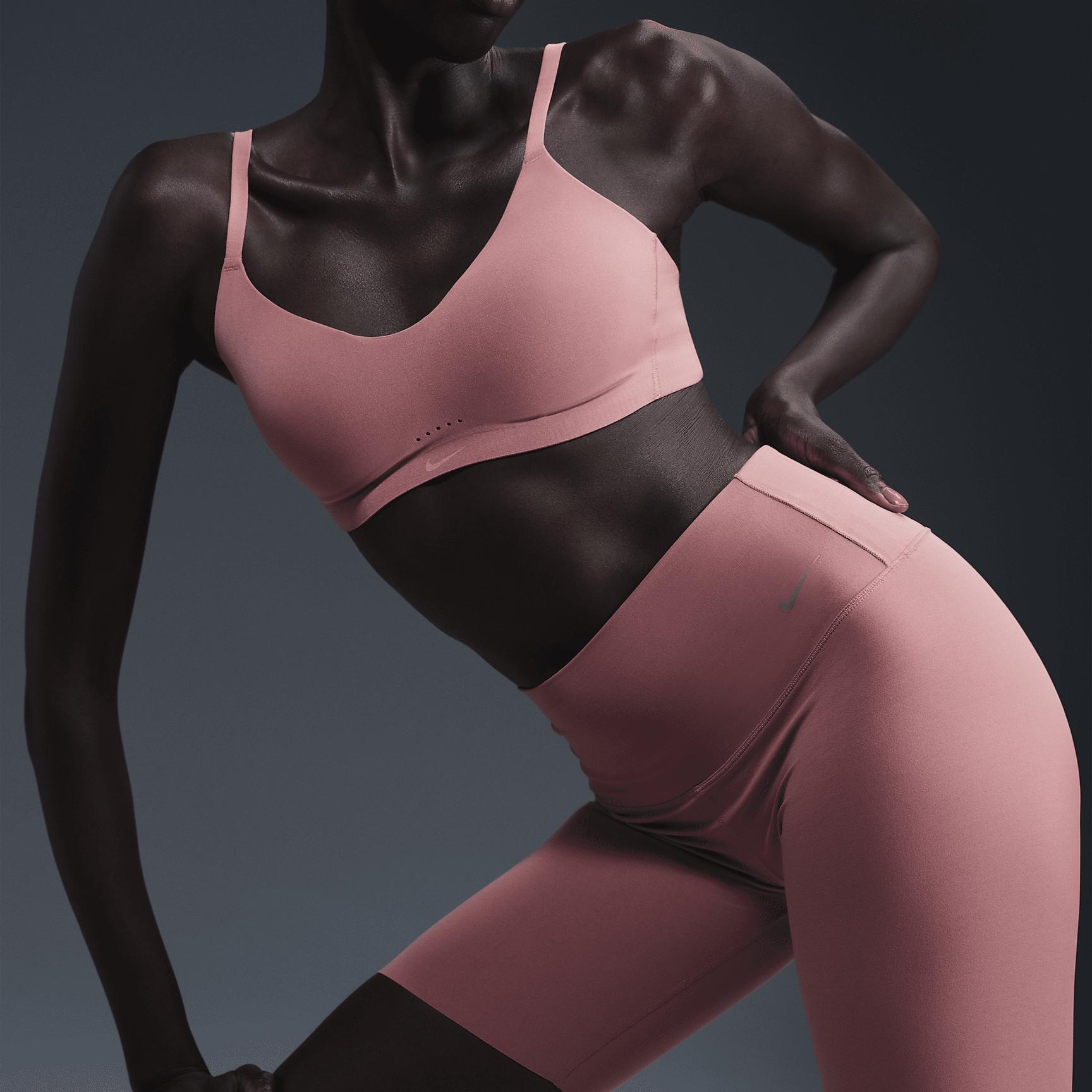 Nike Alate Minimalist Women's Light-Support Padded Convertible Sports Bra Product Image