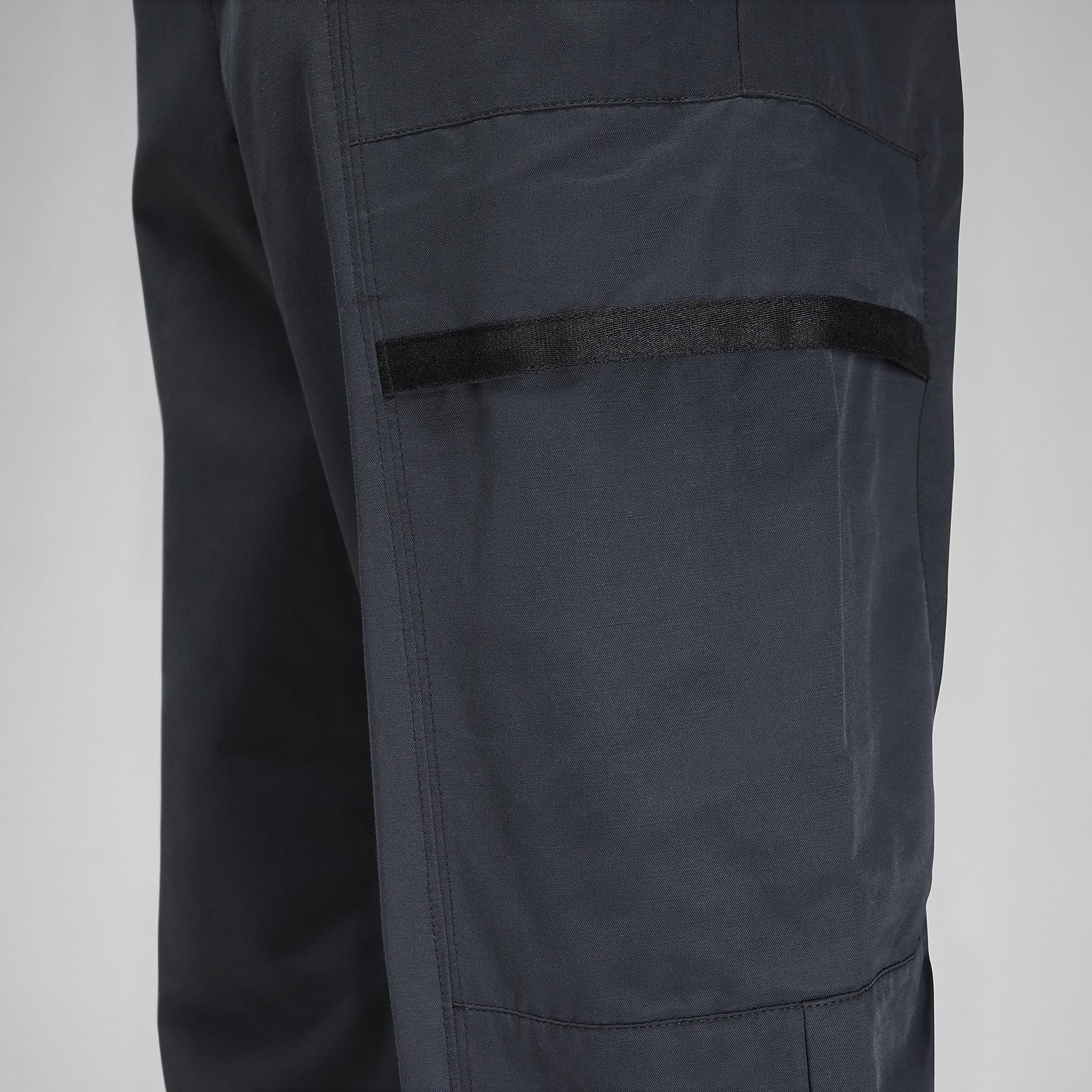Jordan Essentials Men's Woven Pants Product Image
