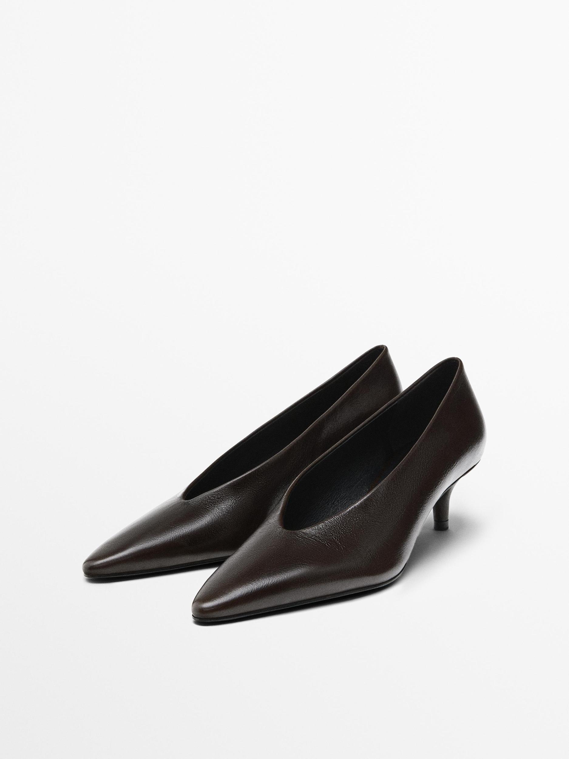 Pointed high-heel shoes Product Image