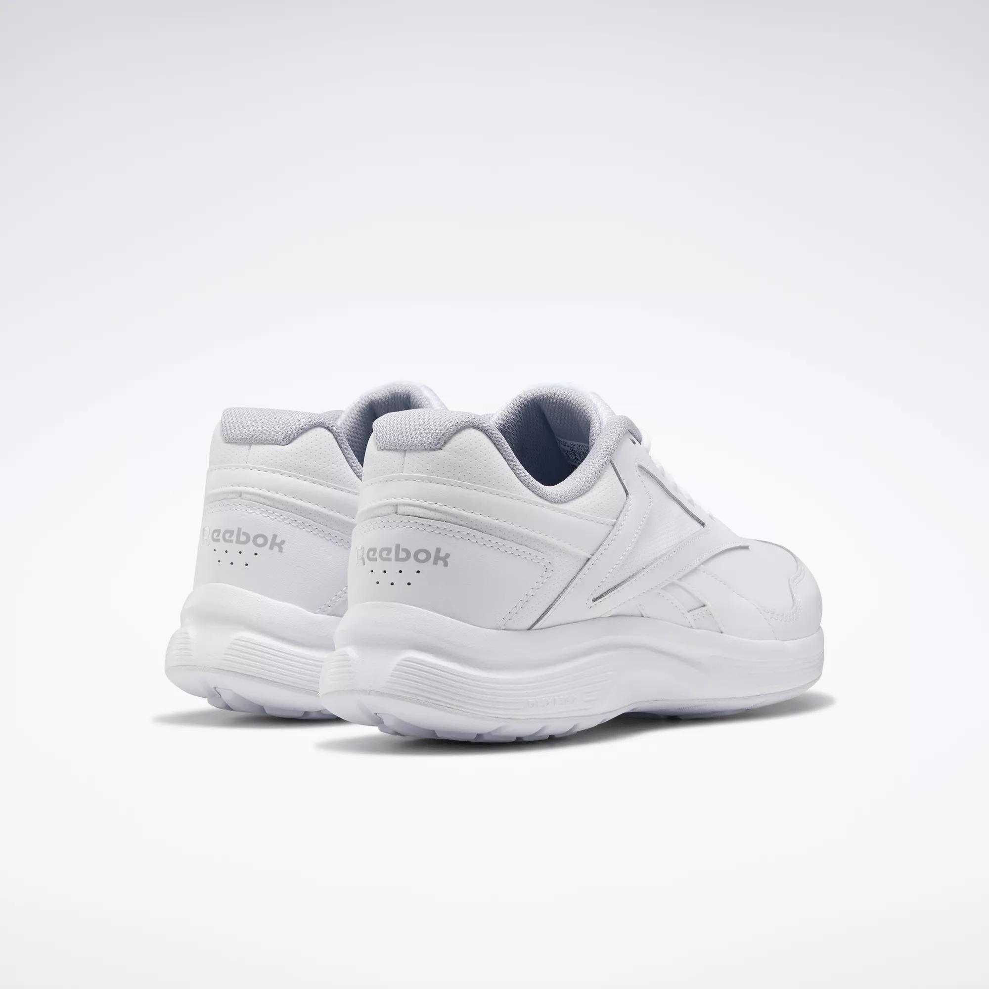 Walk Ultra 7 DMX MAX Extra-Wide Men's Shoes in Black Product Image