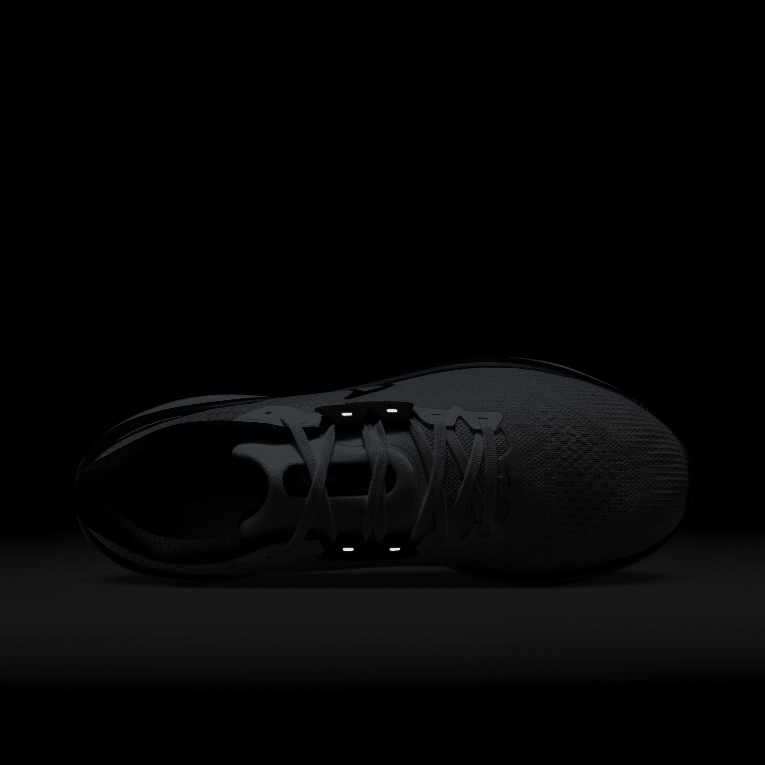 Nike Mens Nike Vomero 17 - Mens Running Shoes Product Image