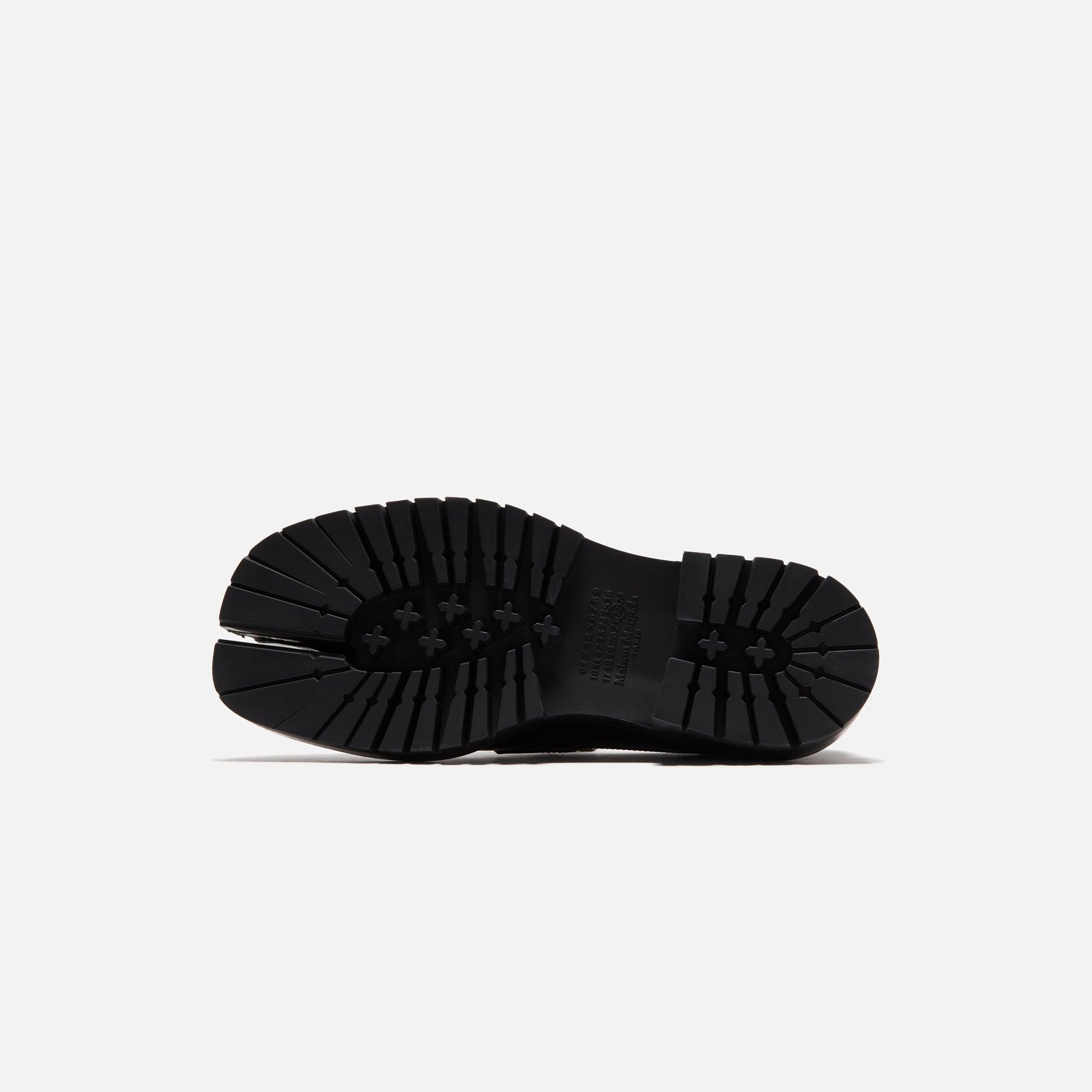Maison Margiela WMNS Tabi County Loafer - Black Female Product Image