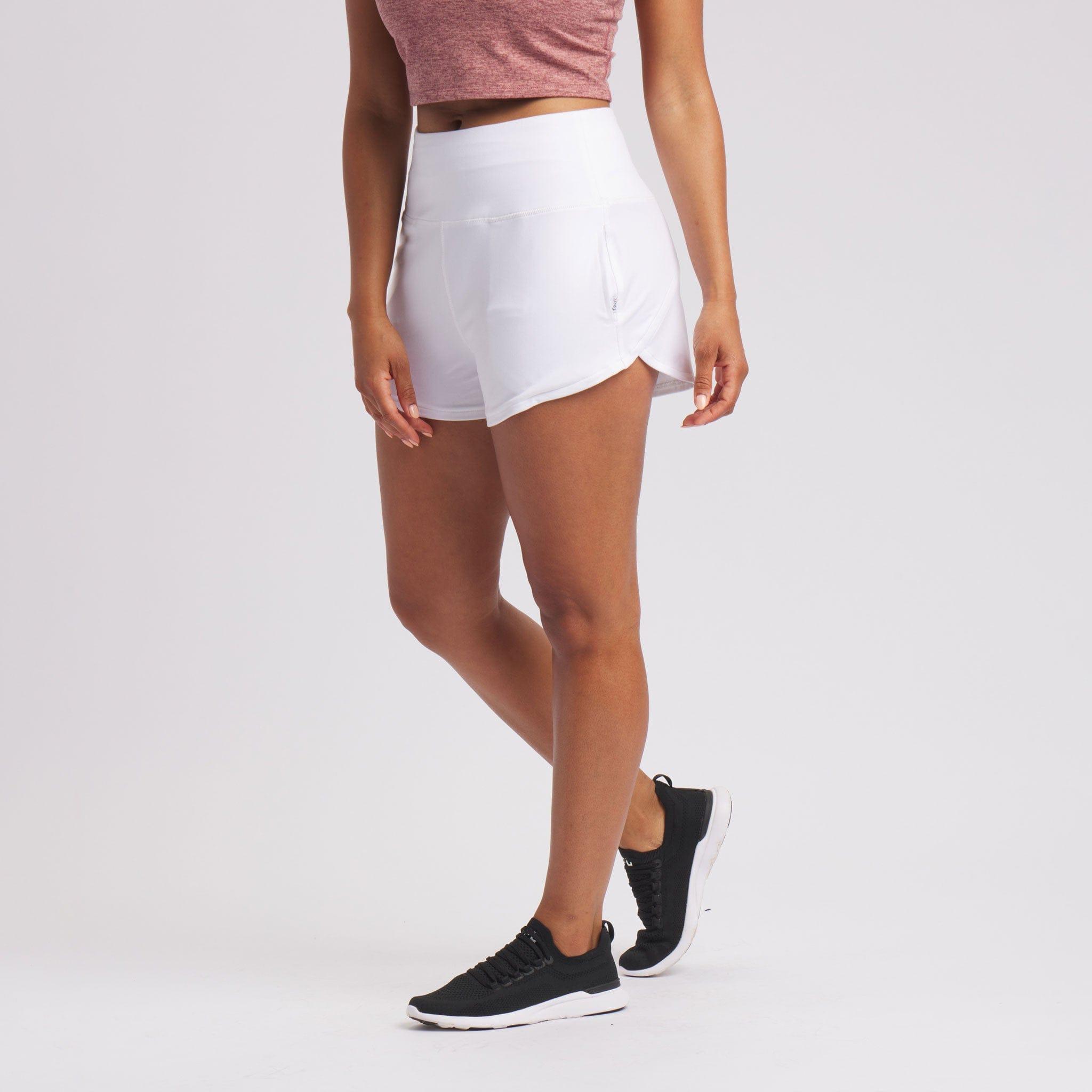 Women's Roam™ Short Product Image