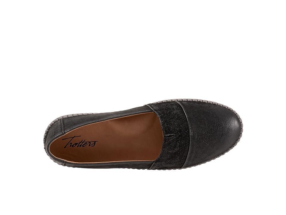 Trotters Ruby Women's Flat Shoes Product Image