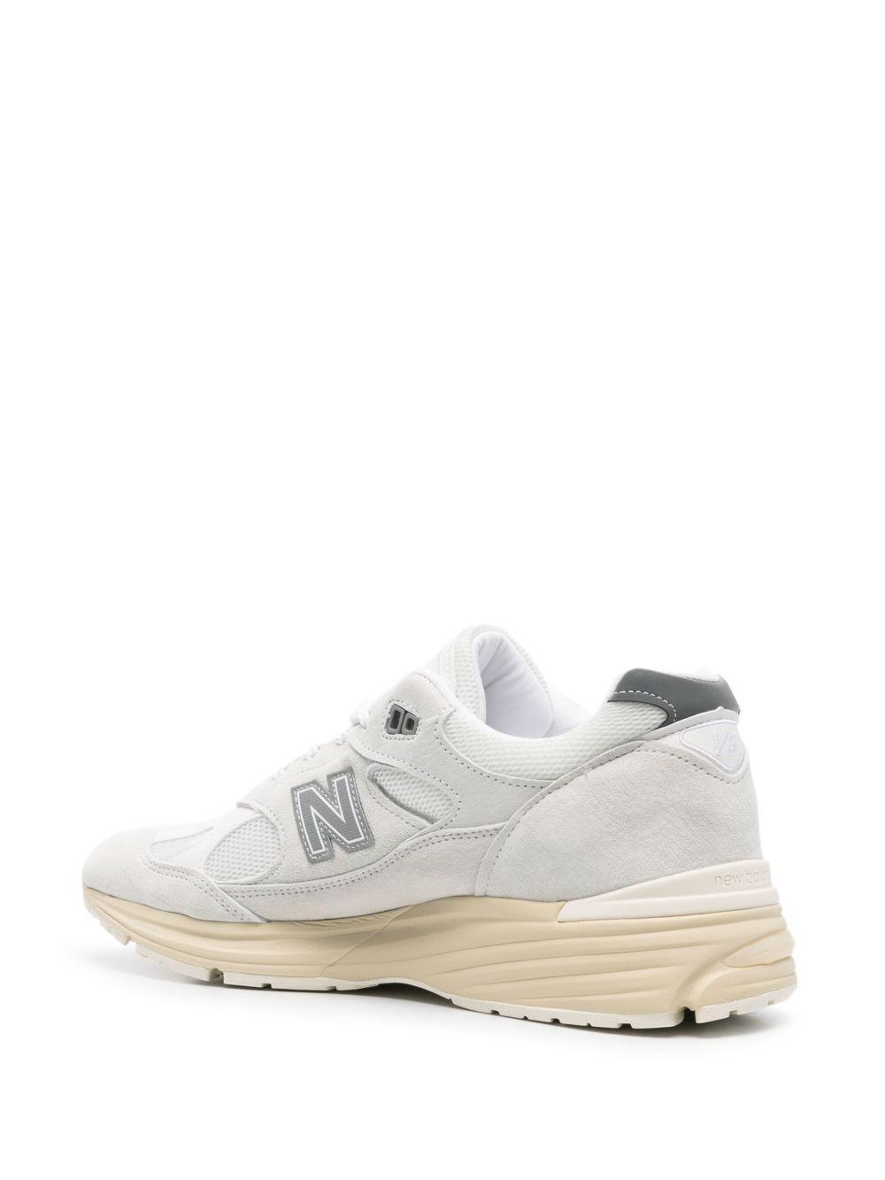 991v2 sneakers Product Image