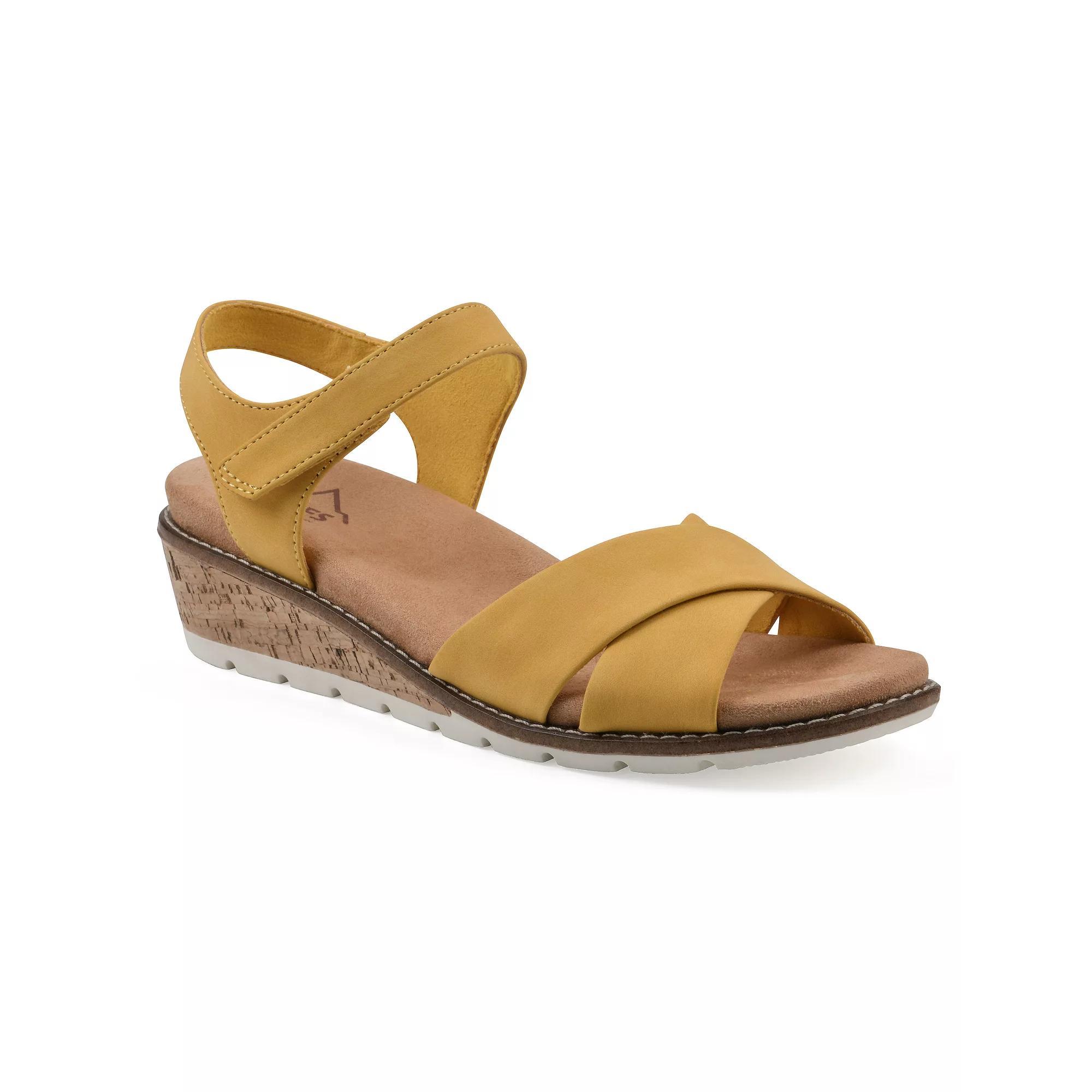 Cliffs by White Mountain Tinna Womens Wedge Sandals Product Image