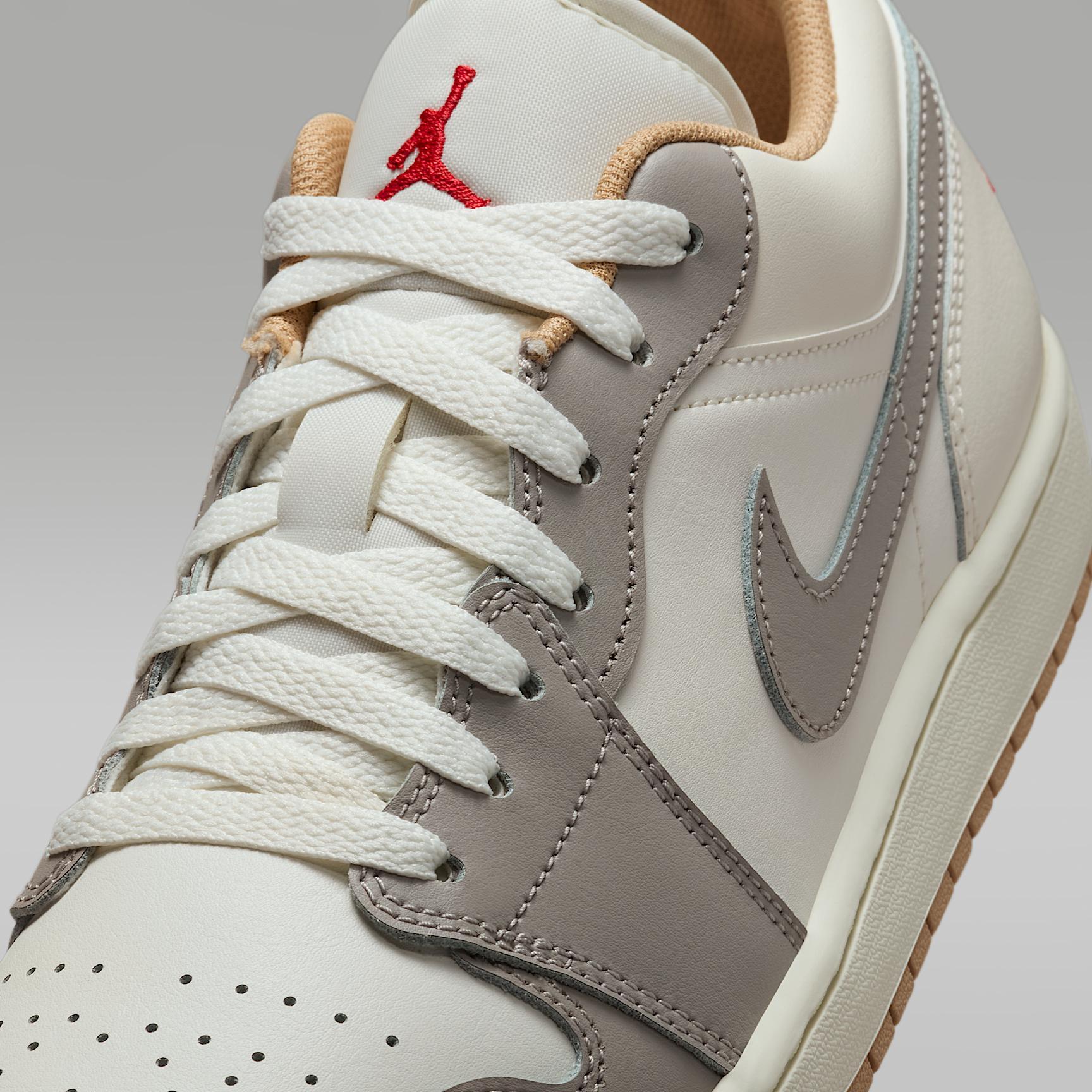 Men's Air Jordan 1 Low Shoes Product Image