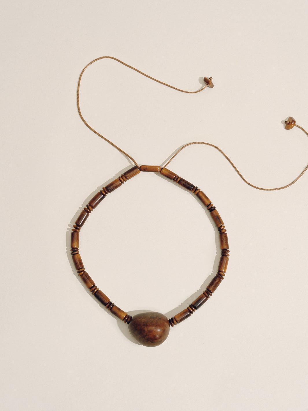 The Choker in Cognac Product Image