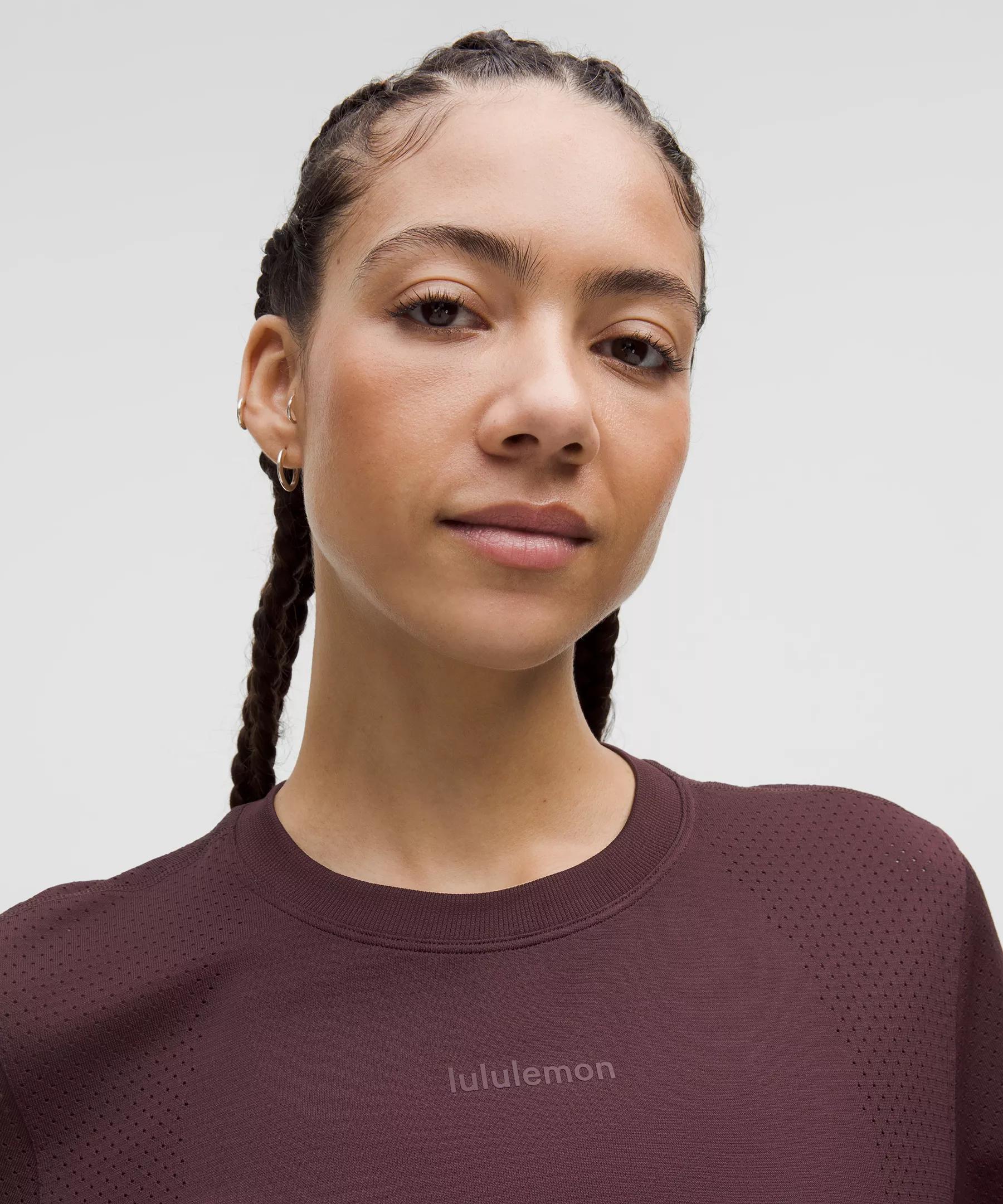 Swiftly High-Low Cropped Short-Sleeve Shirt Product Image