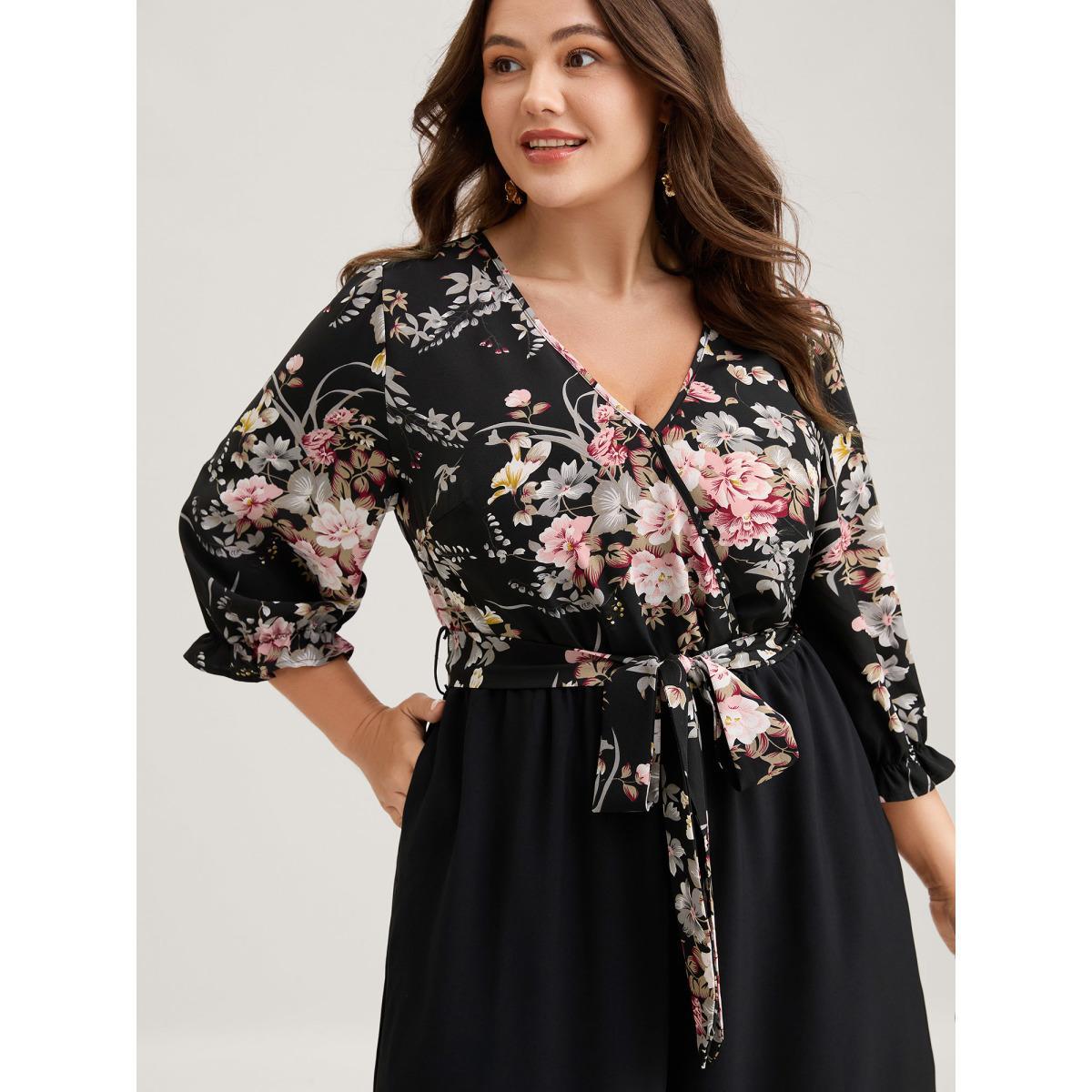 Plus Size Black Floral Contrast Belted Wide-Leg Jumpsuit Women Elbow-length sleeve Overlap Collar Everyday-Elegant Loose Jumpsuits BloomChic 14-16/1X Product Image