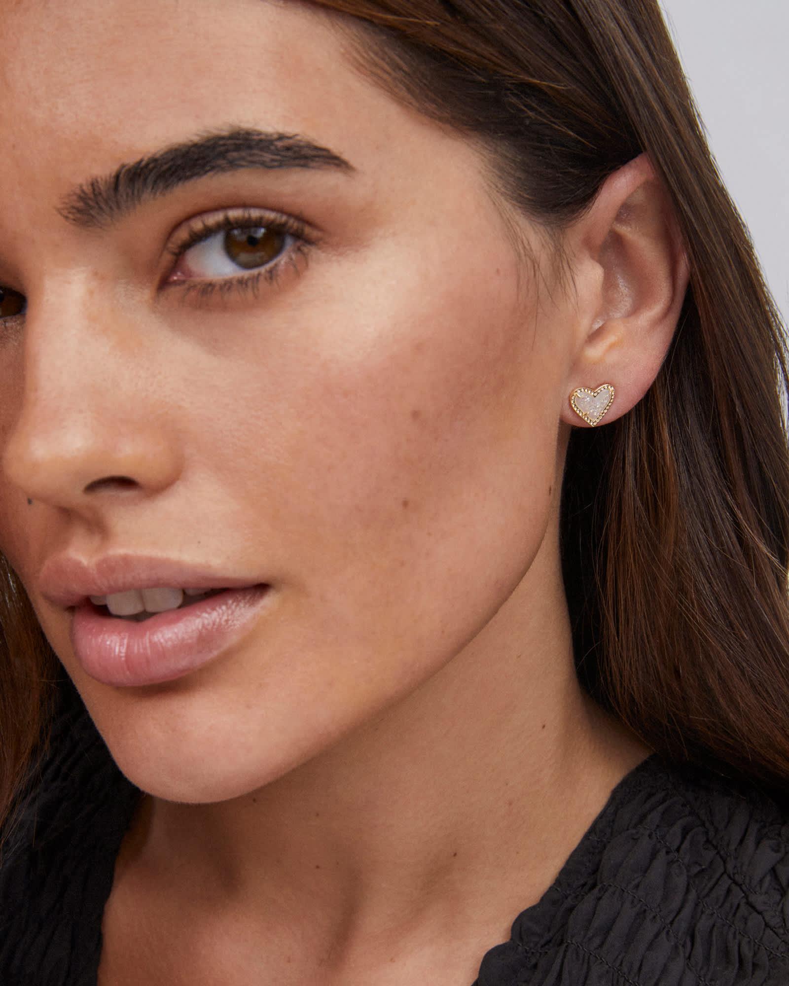 Kendra Scott Ari Heart Stud Earrings Product Image