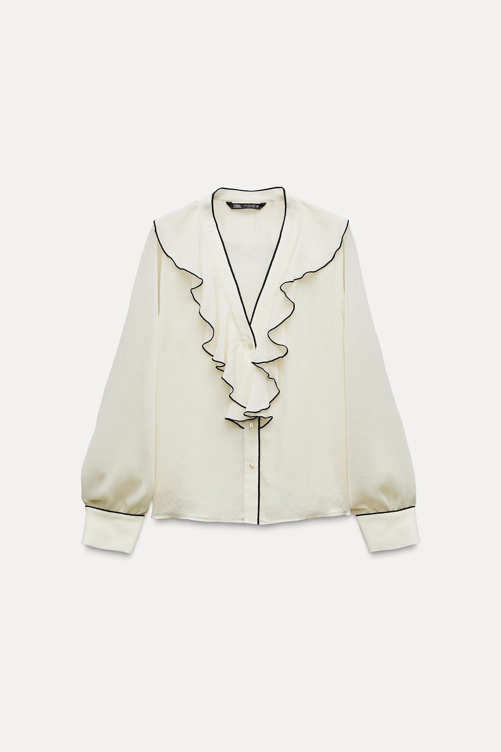 CONTRAST PIPING RUFFLED BLOUSE Product Image