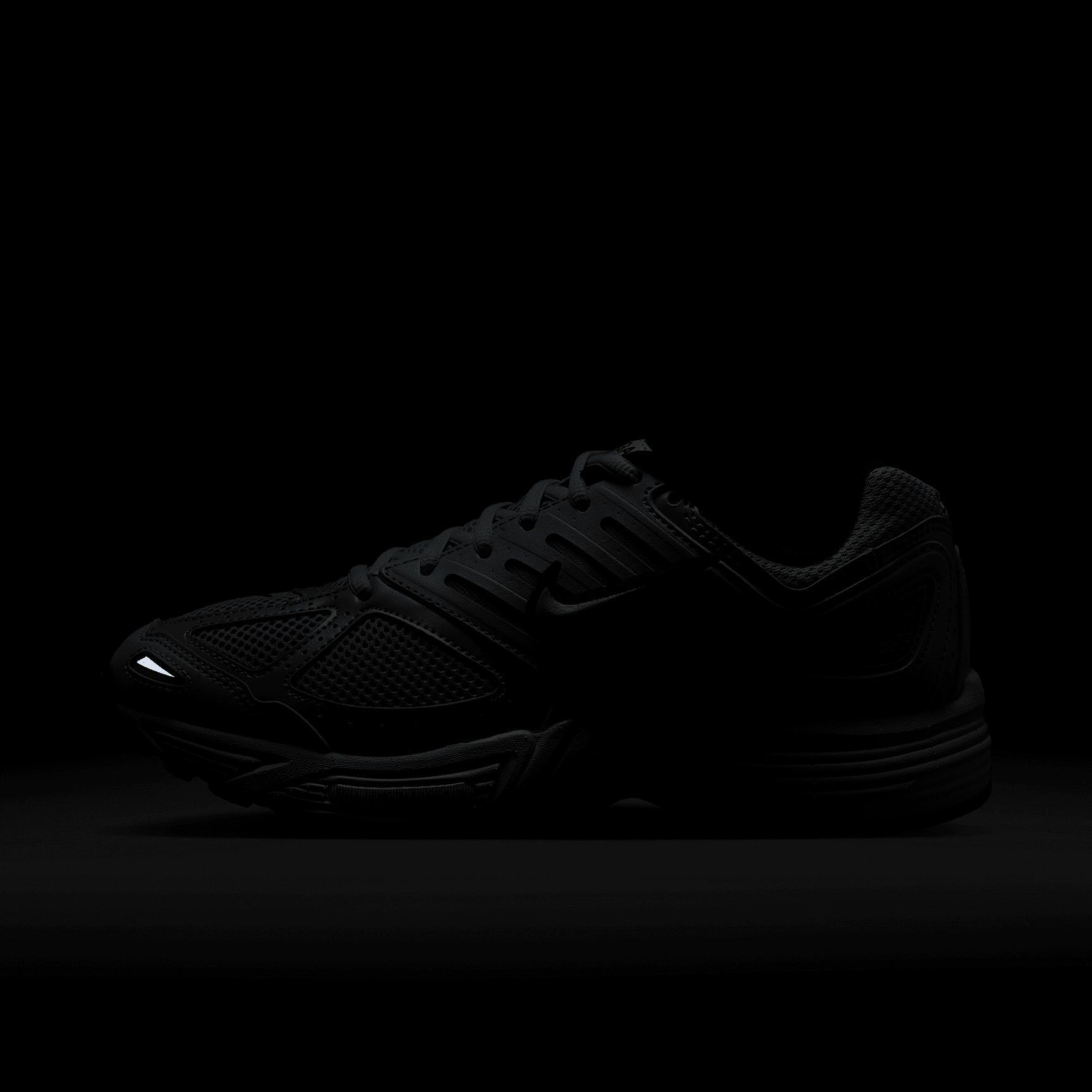 Nike Air Pegasus 2005 Women's Shoes Product Image