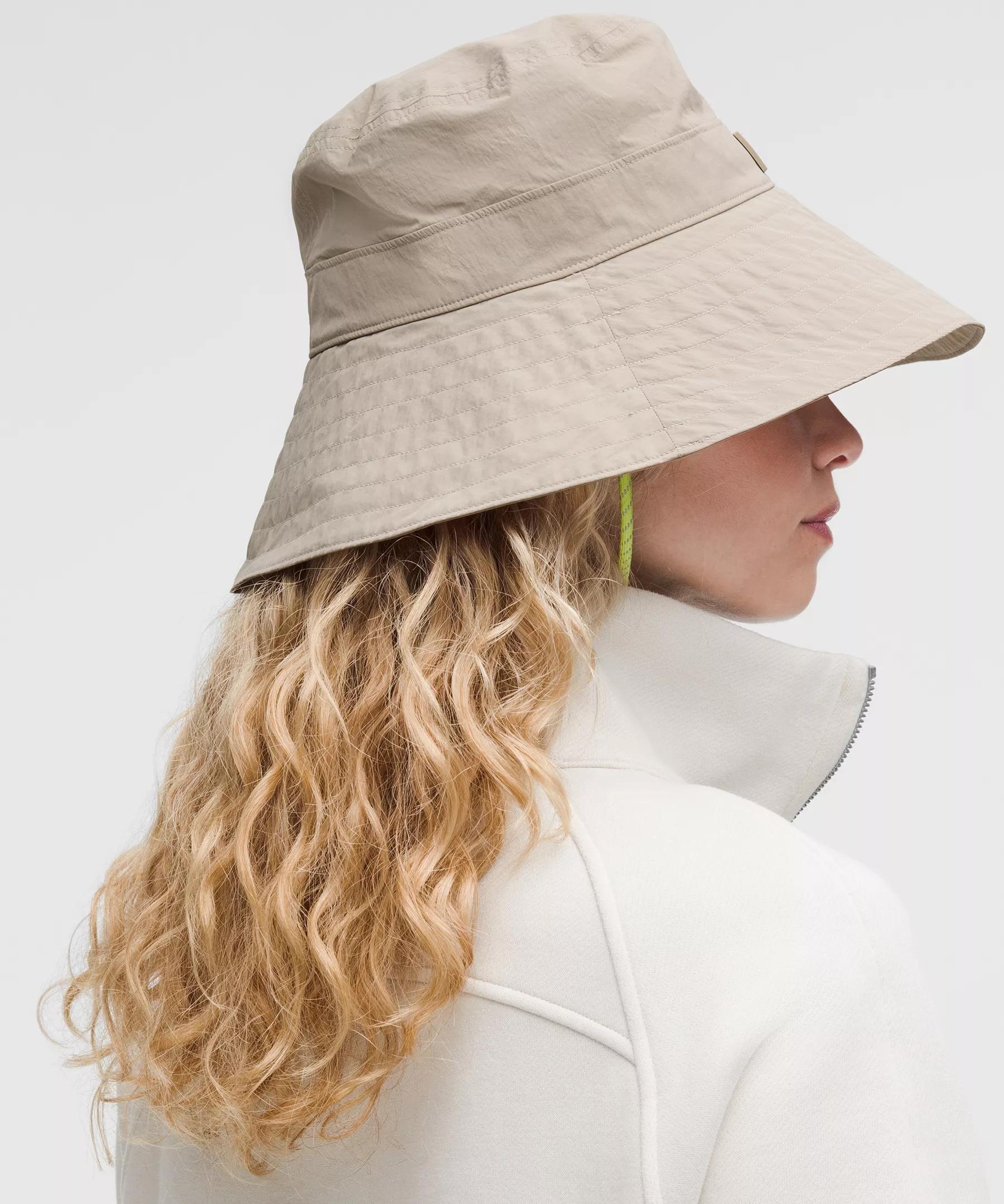 Women's Extra-Wide Brim Sun Hat Product Image